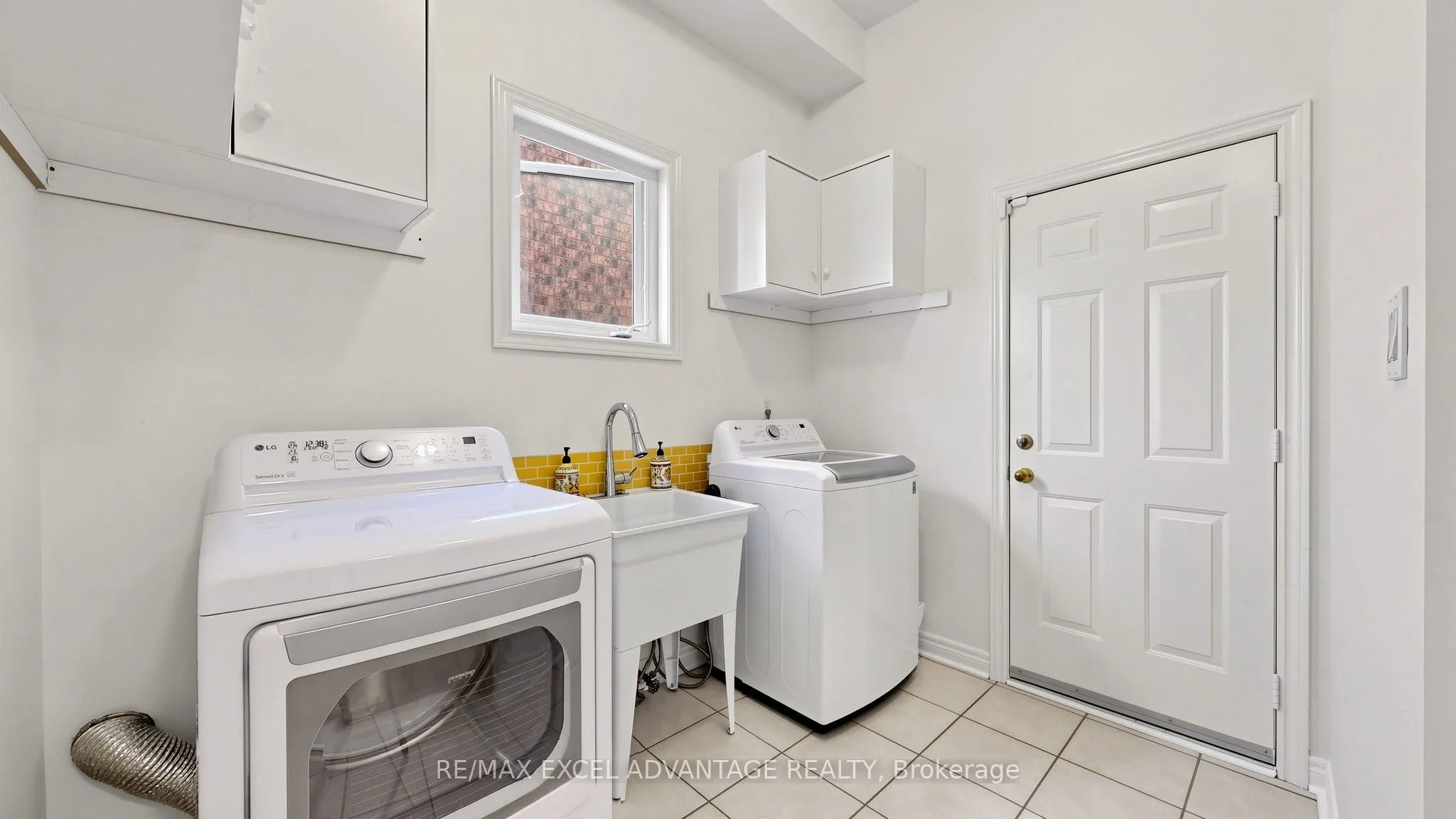 7238 Lowville Heights