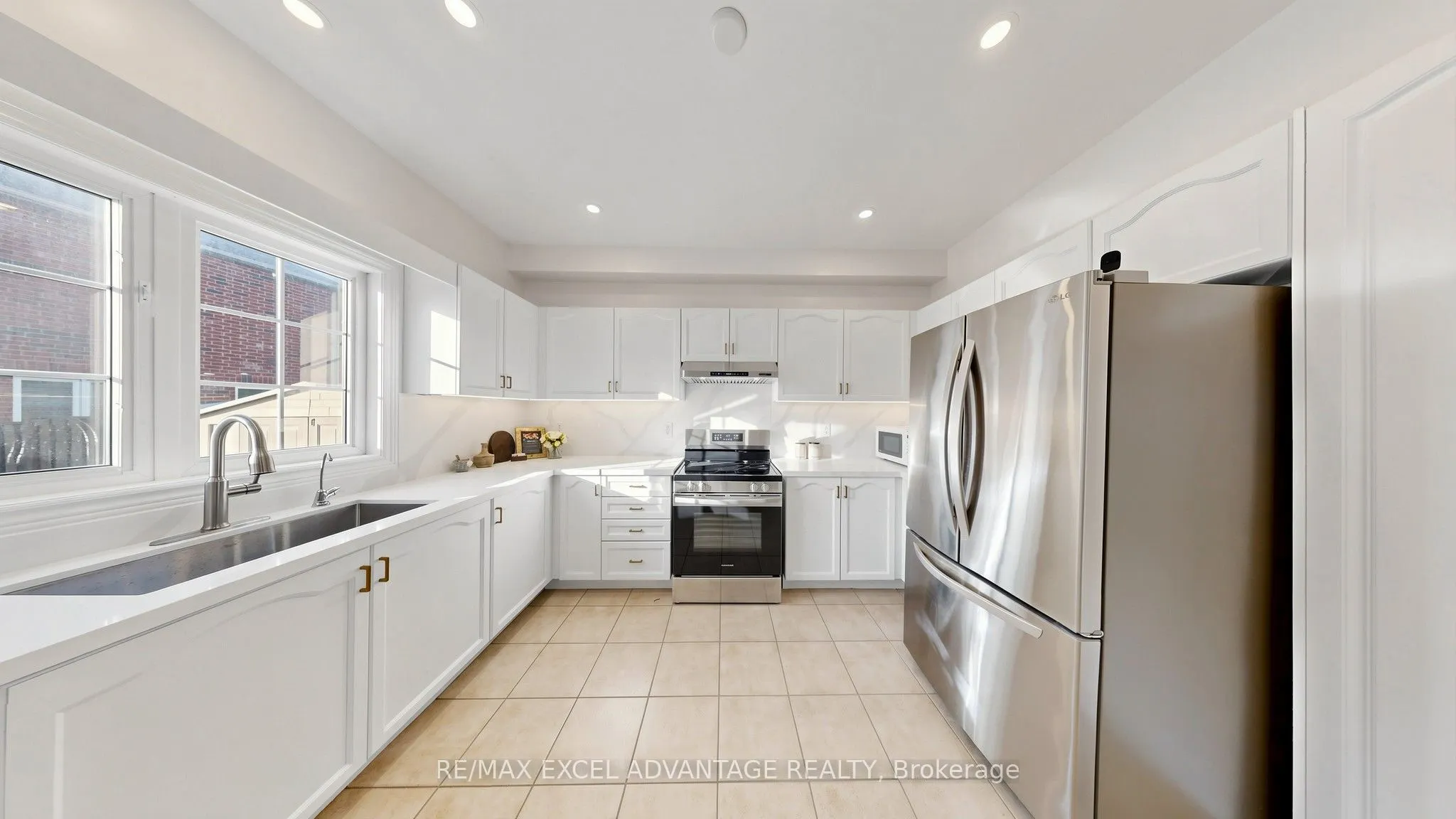 7238 Lowville Heights