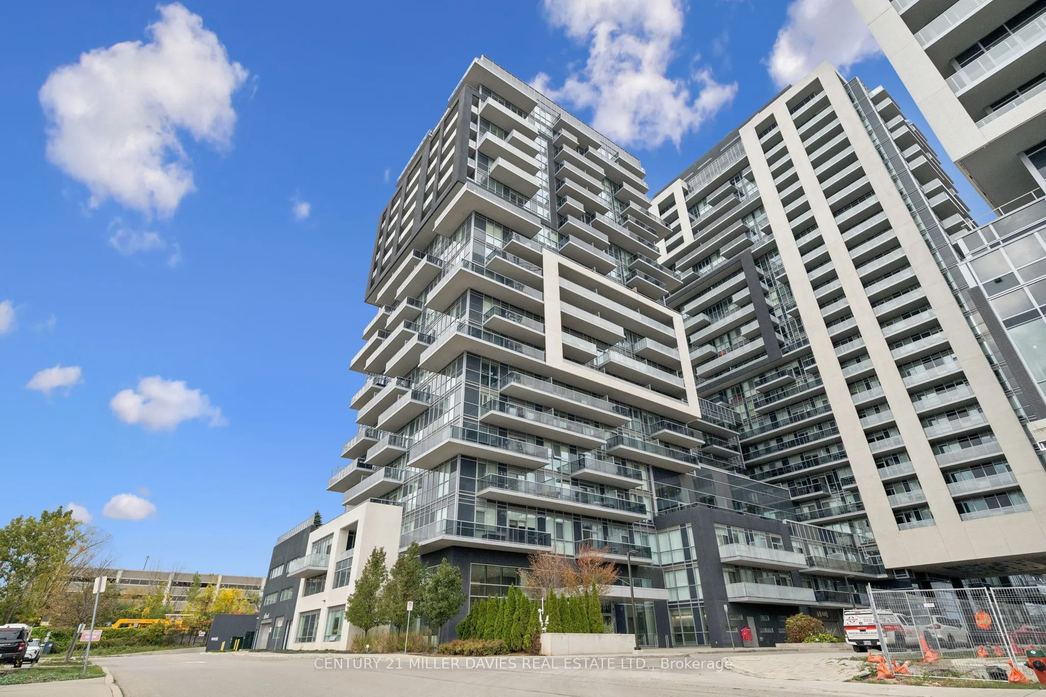 2081 Fairview Street #1101