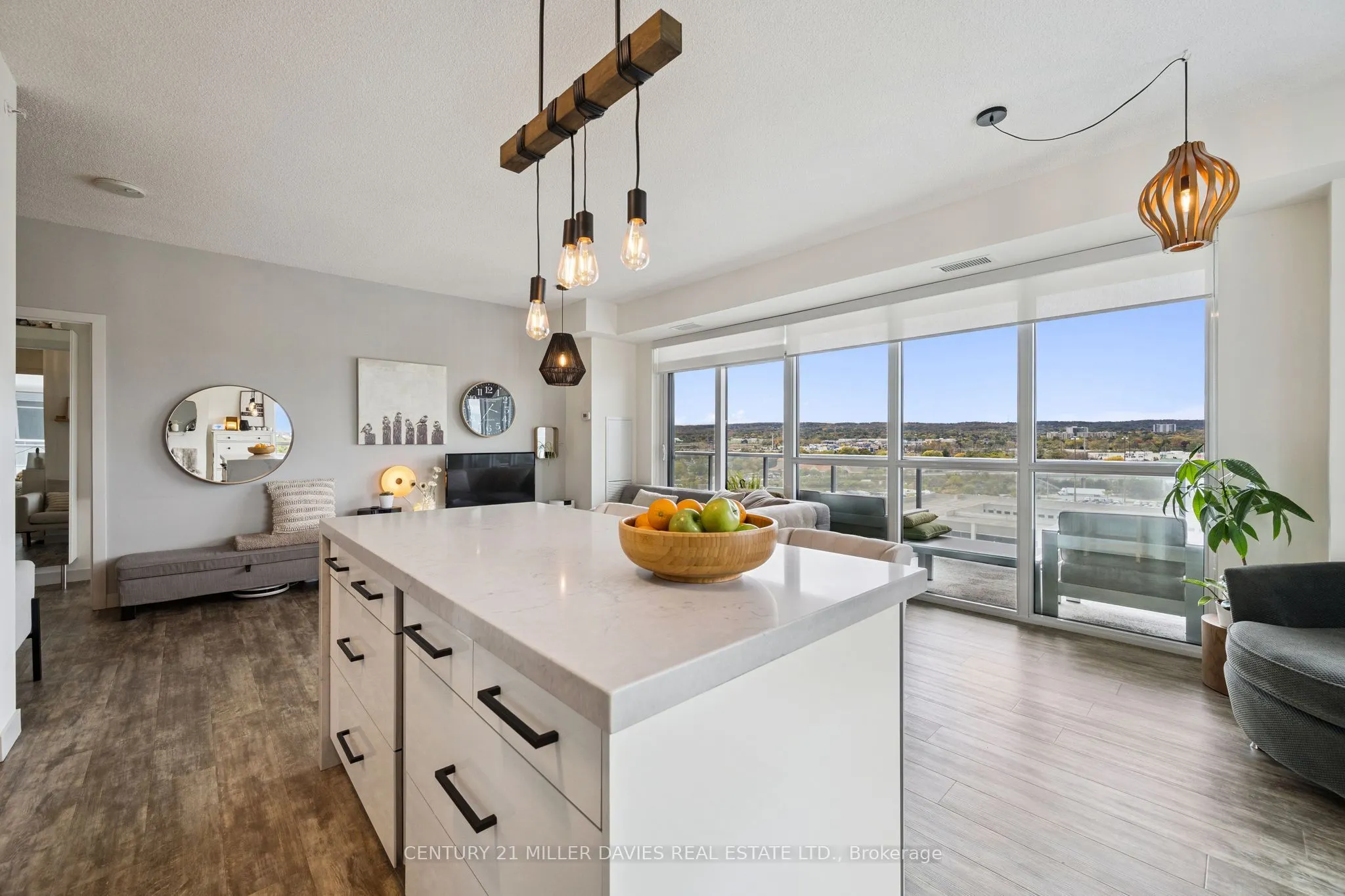 2081 Fairview Street #1101
