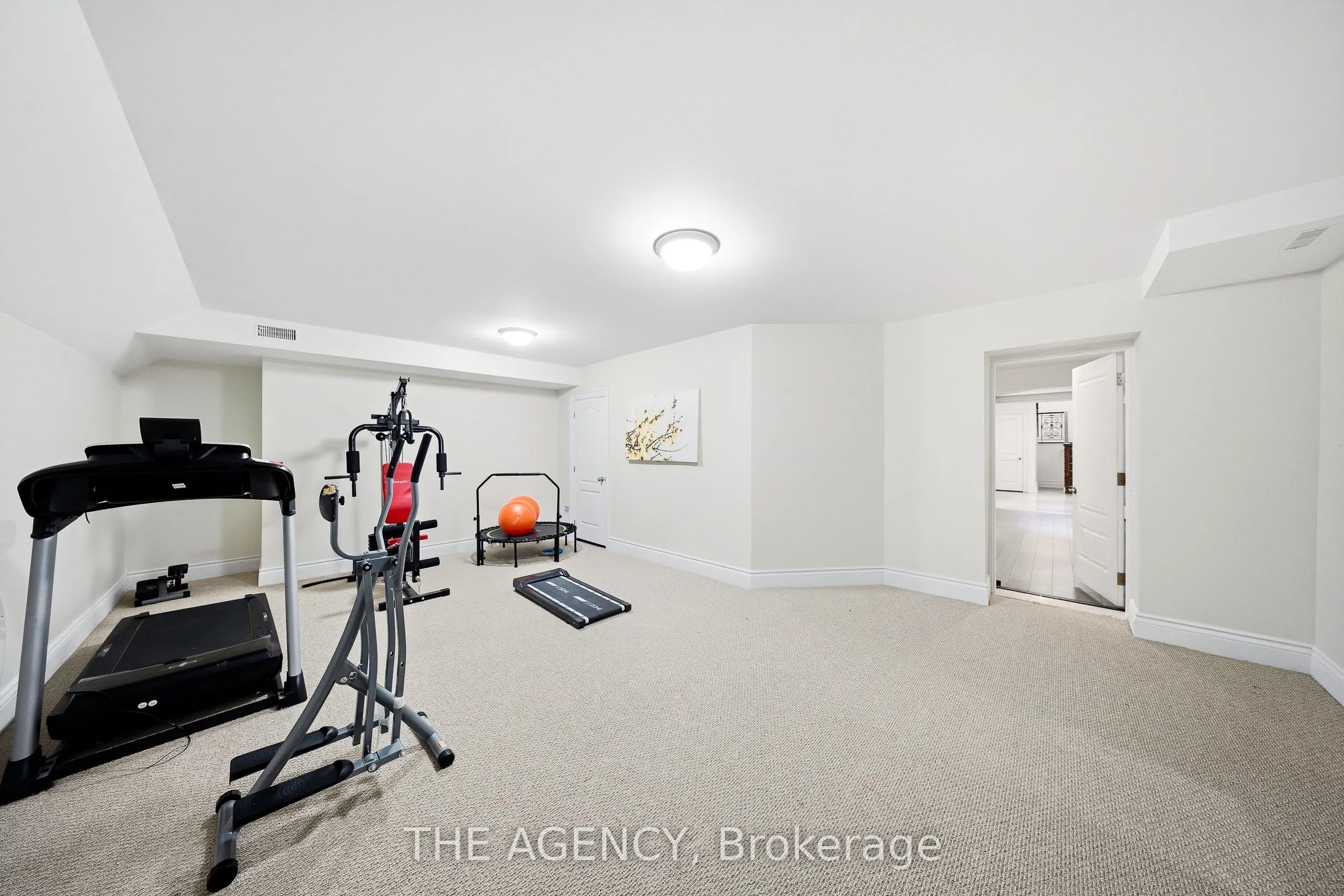 1098 Lakeshore Road W