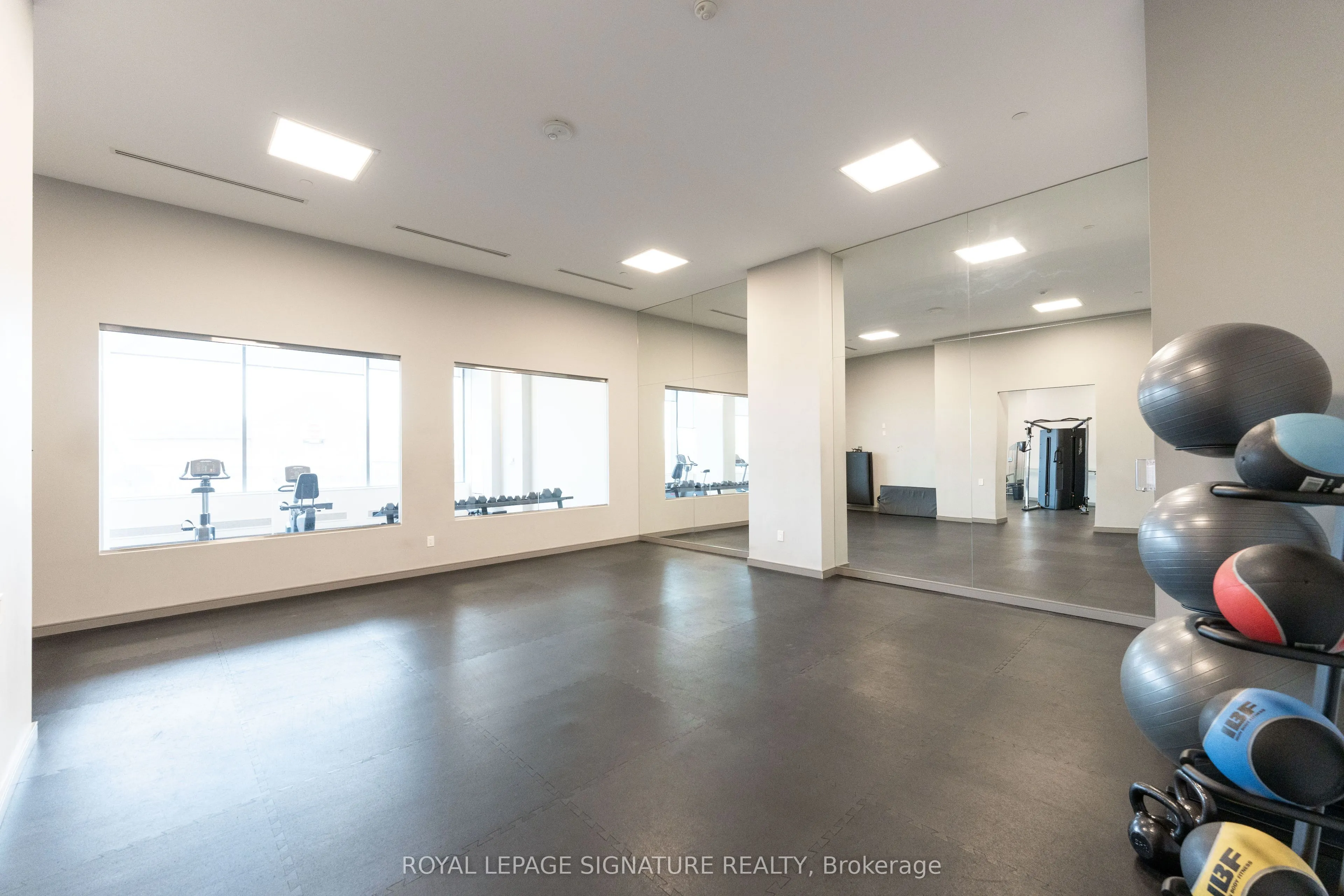 50 Thomas Riley Road #510