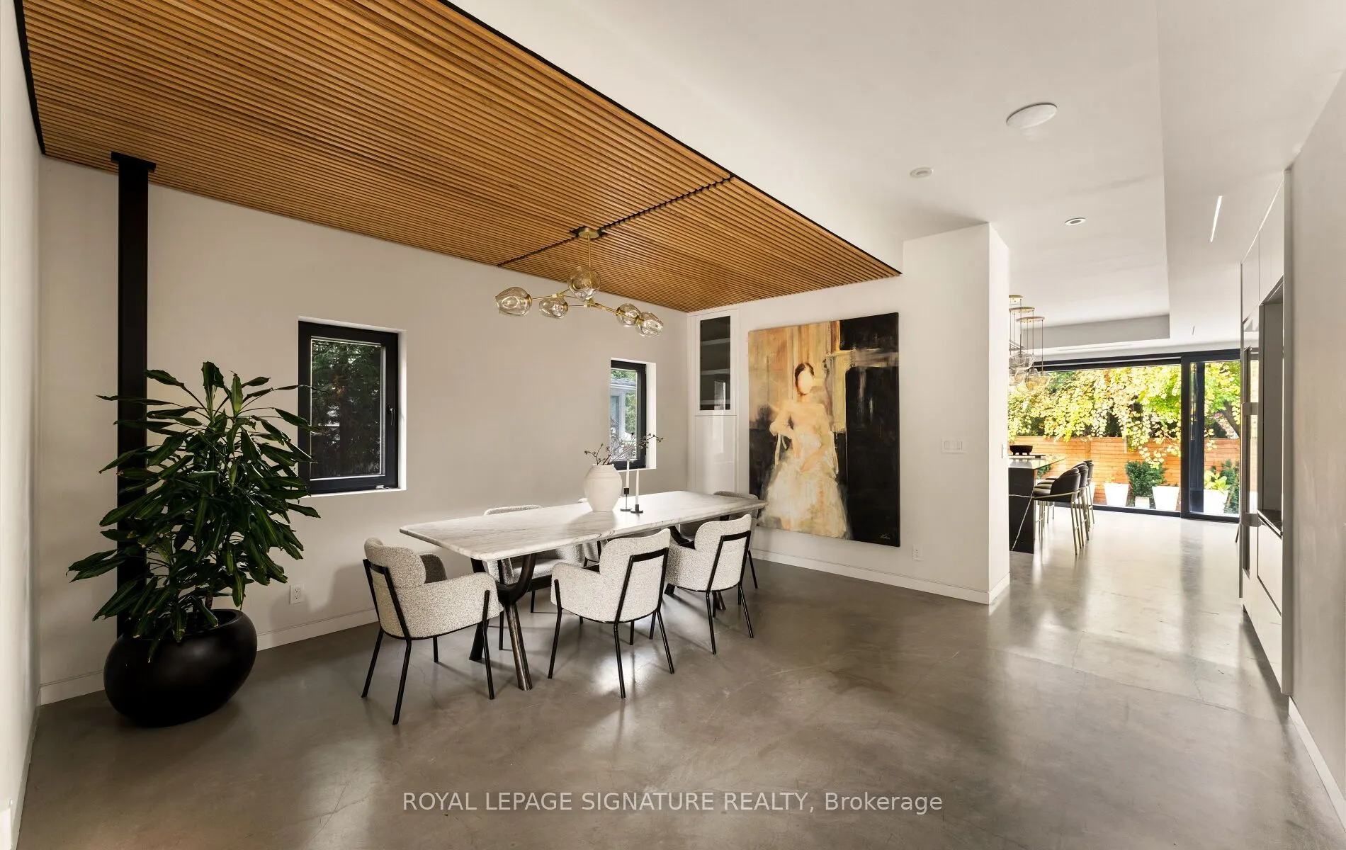 25 Eagle Road