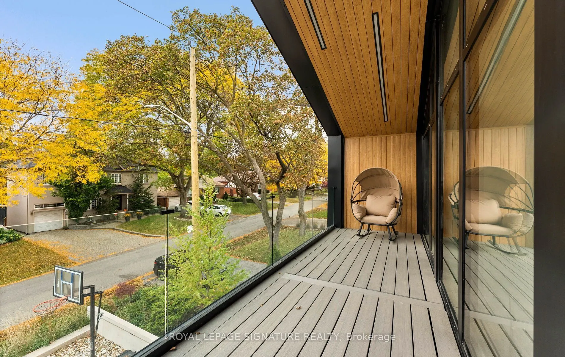 25 Eagle Road