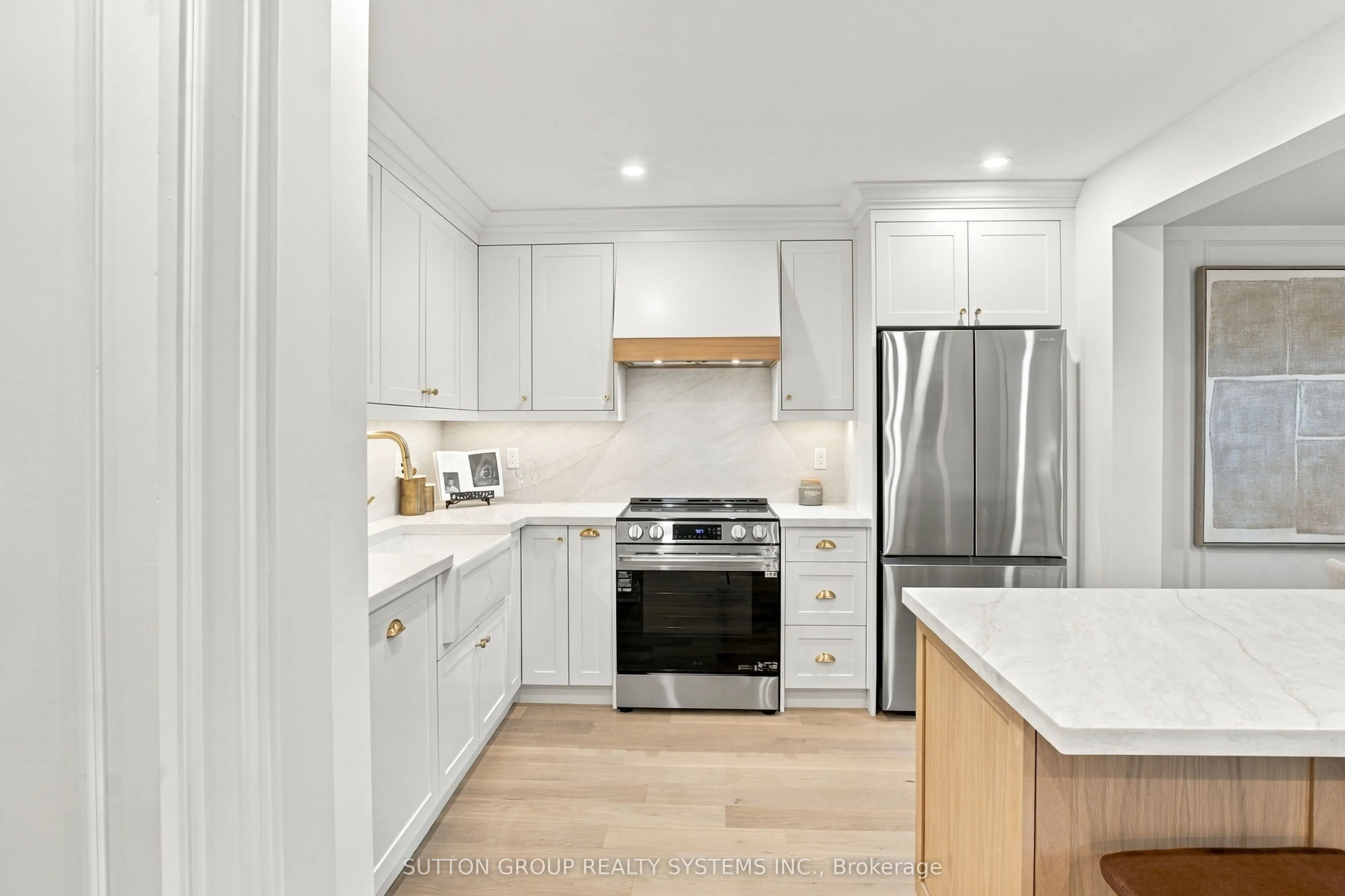 1951 Rathburn Road E #26