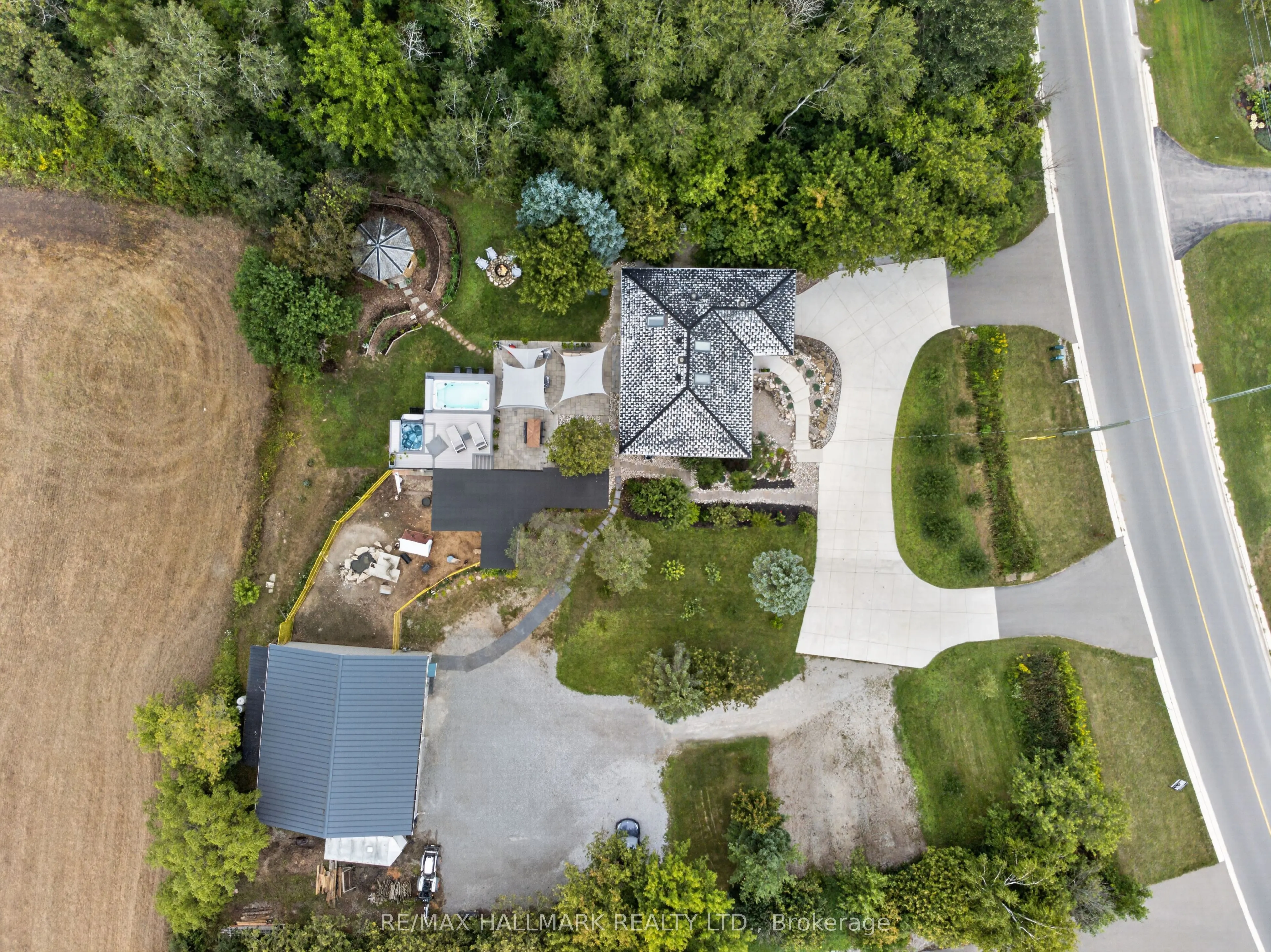 7499 5 Side Road