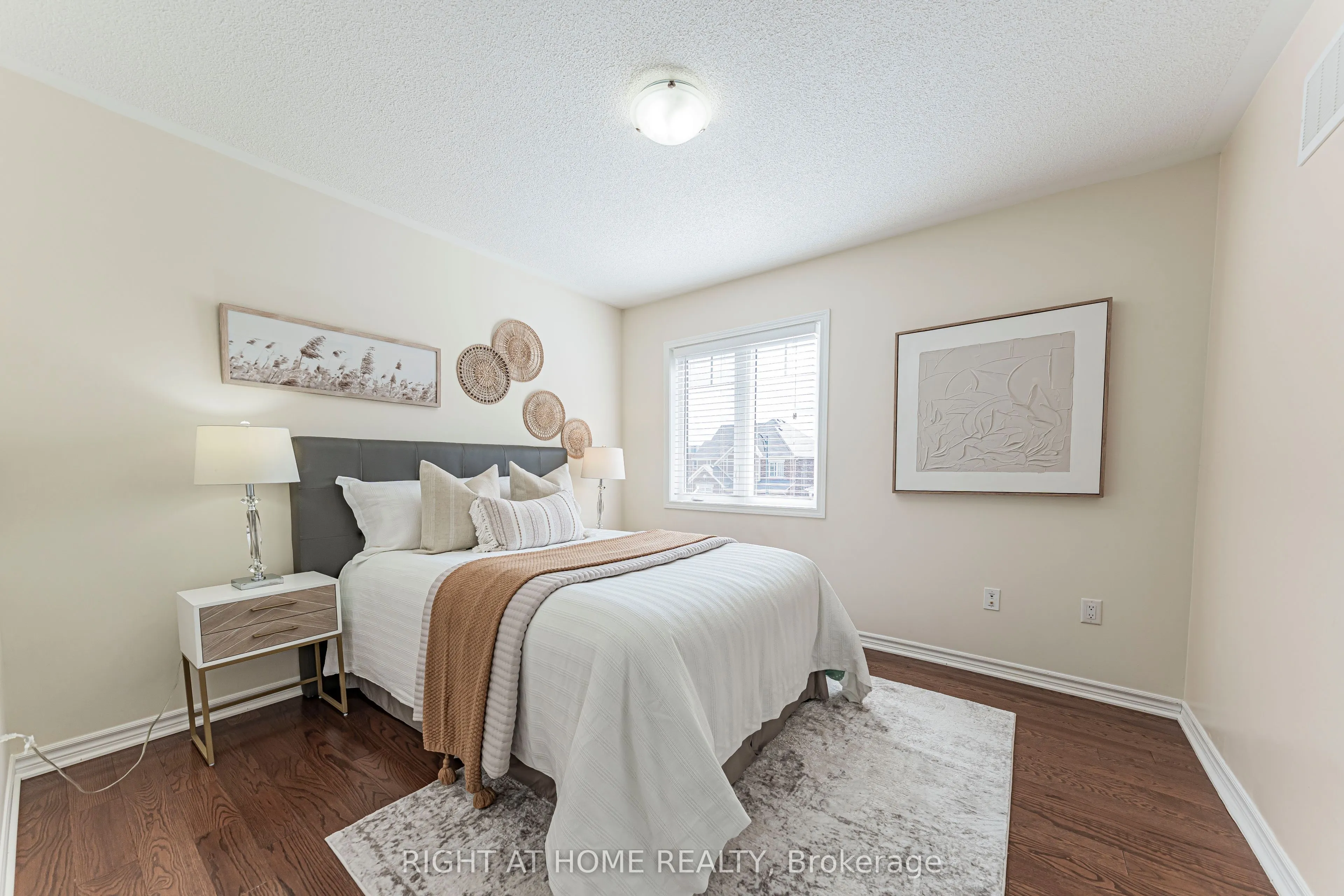 1249 Leger Way