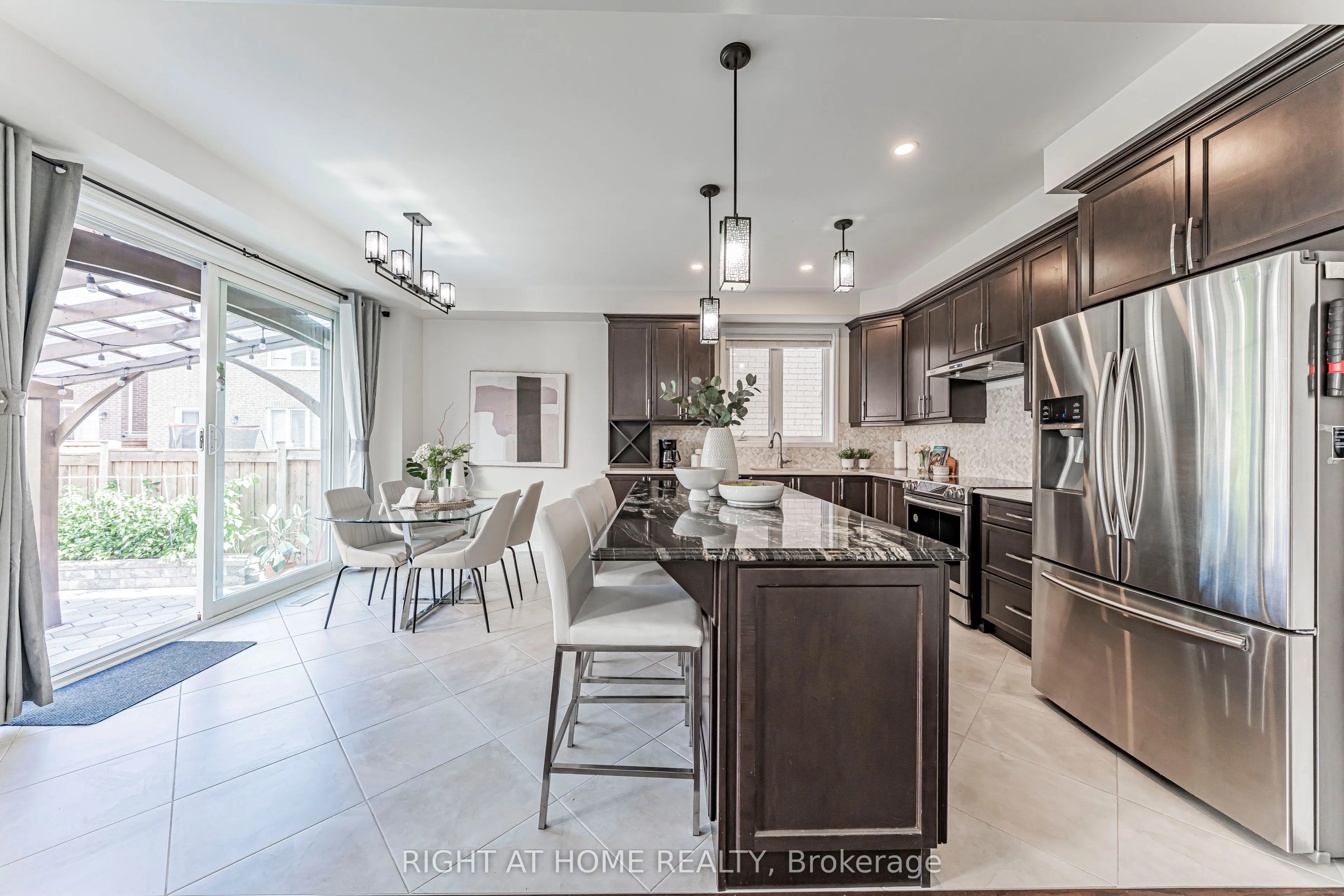 1249 Leger Way