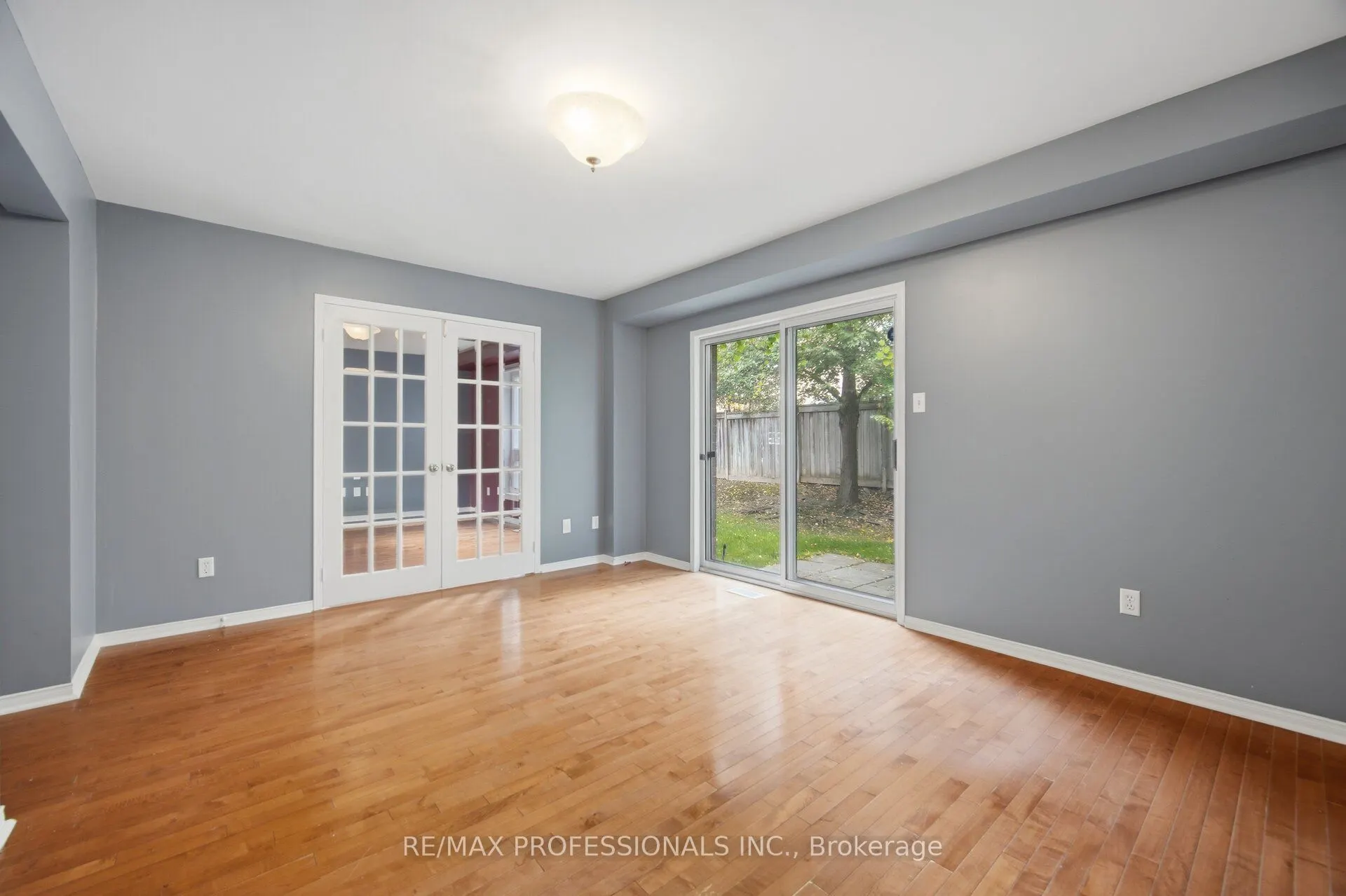 5910 Greensboro Drive #114