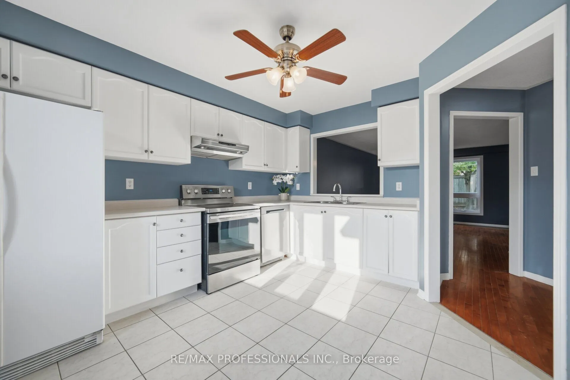 5910 Greensboro Drive #114