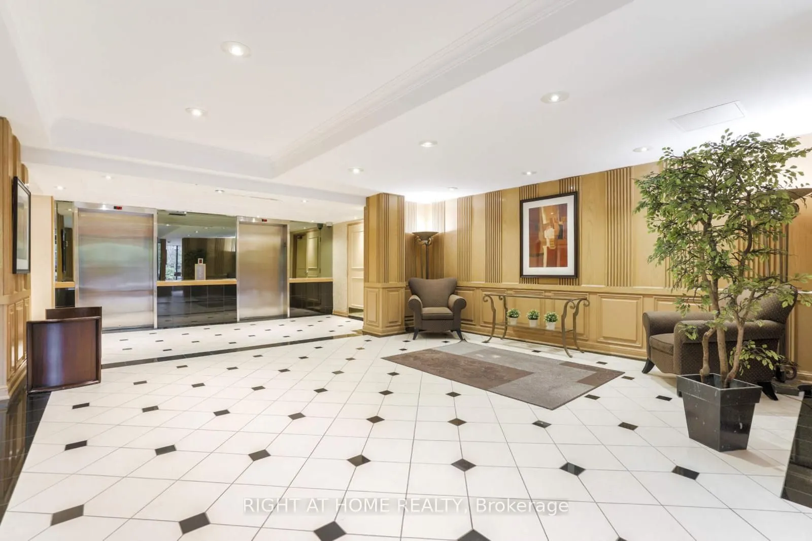 22 Southport Street #231