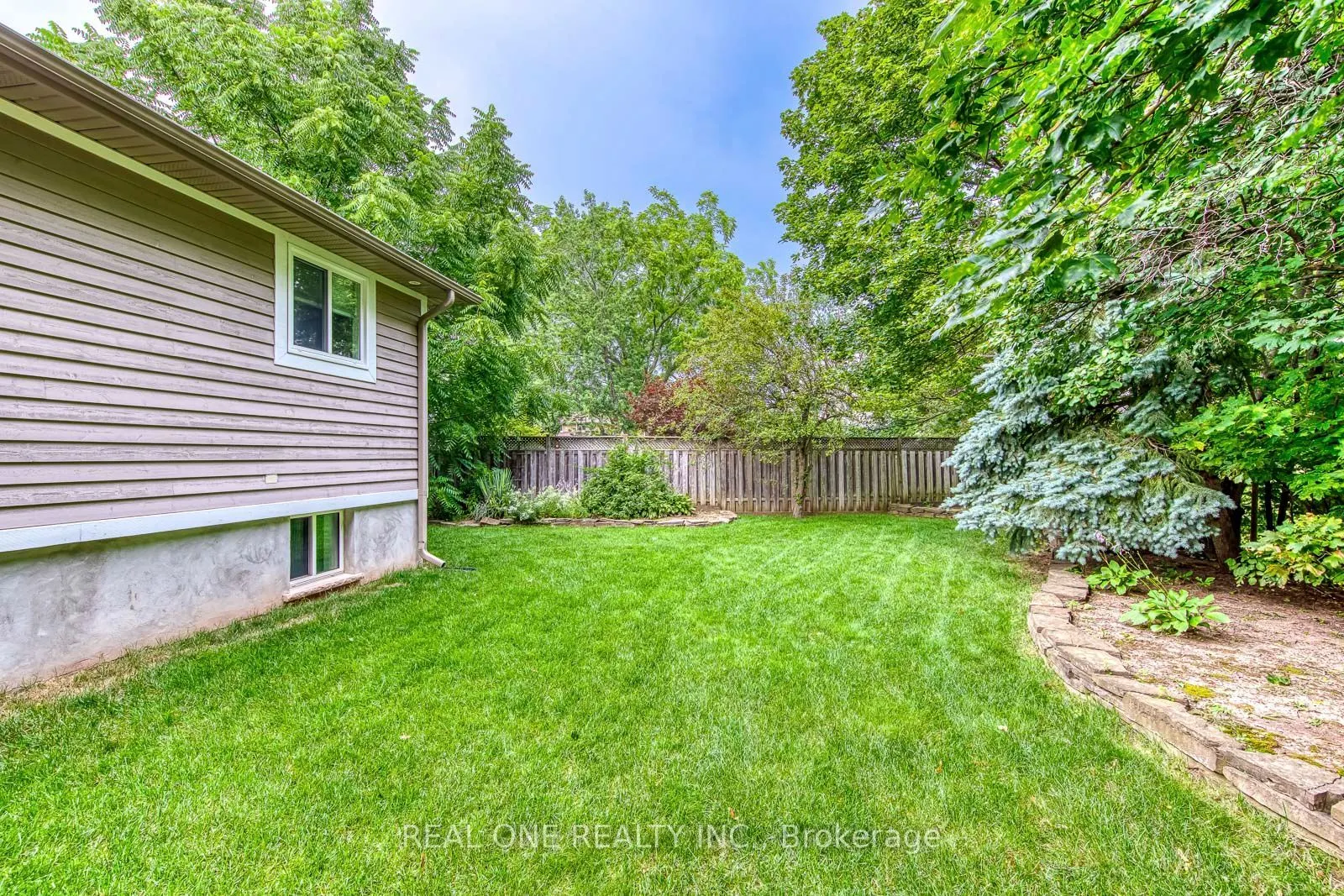 28 Osborne Crescent