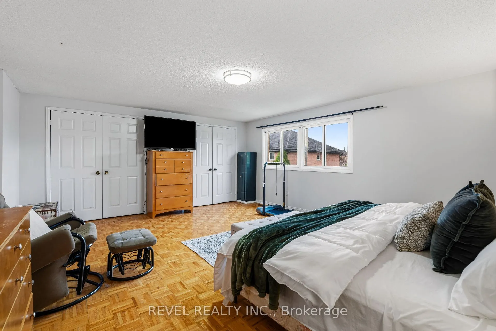 101 Sandmere Avenue