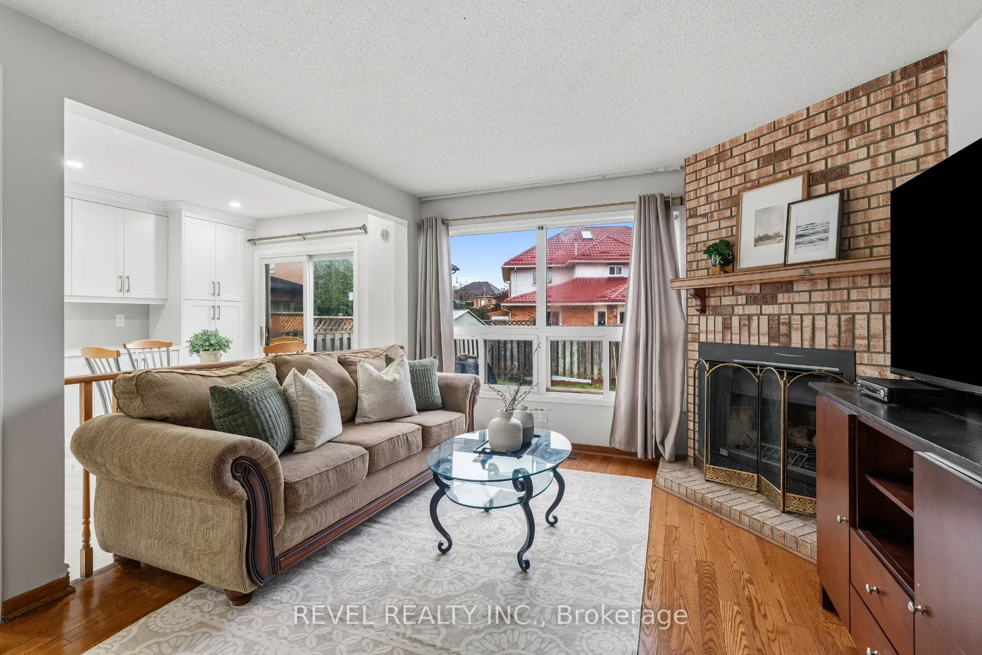 101 Sandmere Avenue