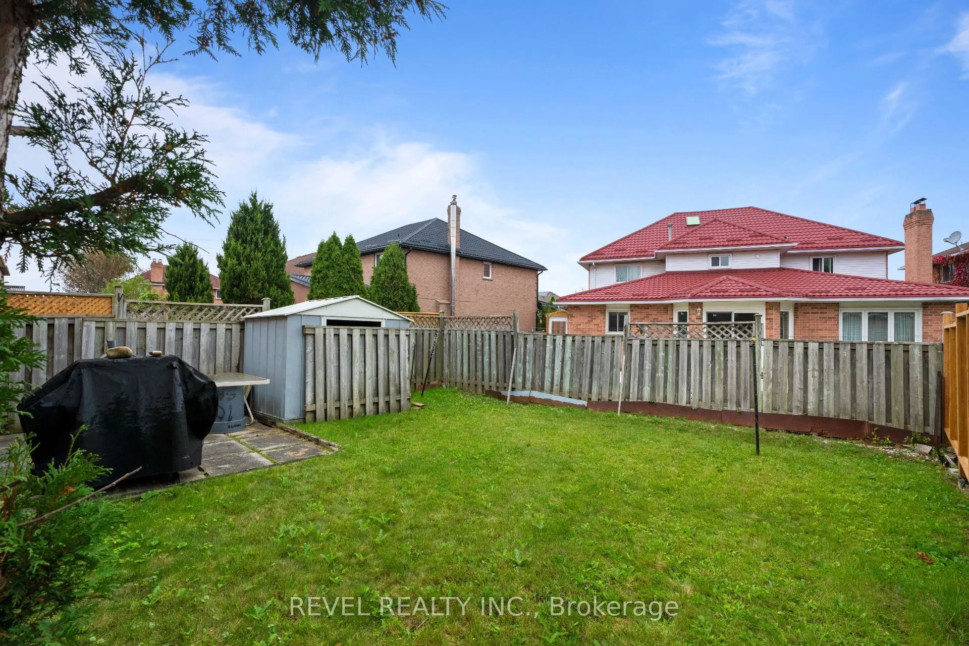 101 Sandmere Avenue