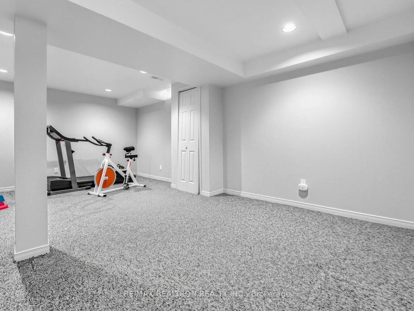5305 Glen Erin Drive ##2B