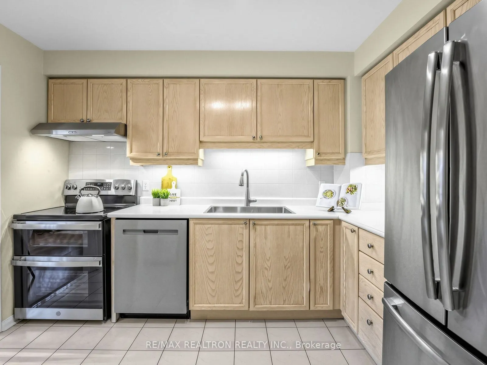 5305 Glen Erin Drive ##2B