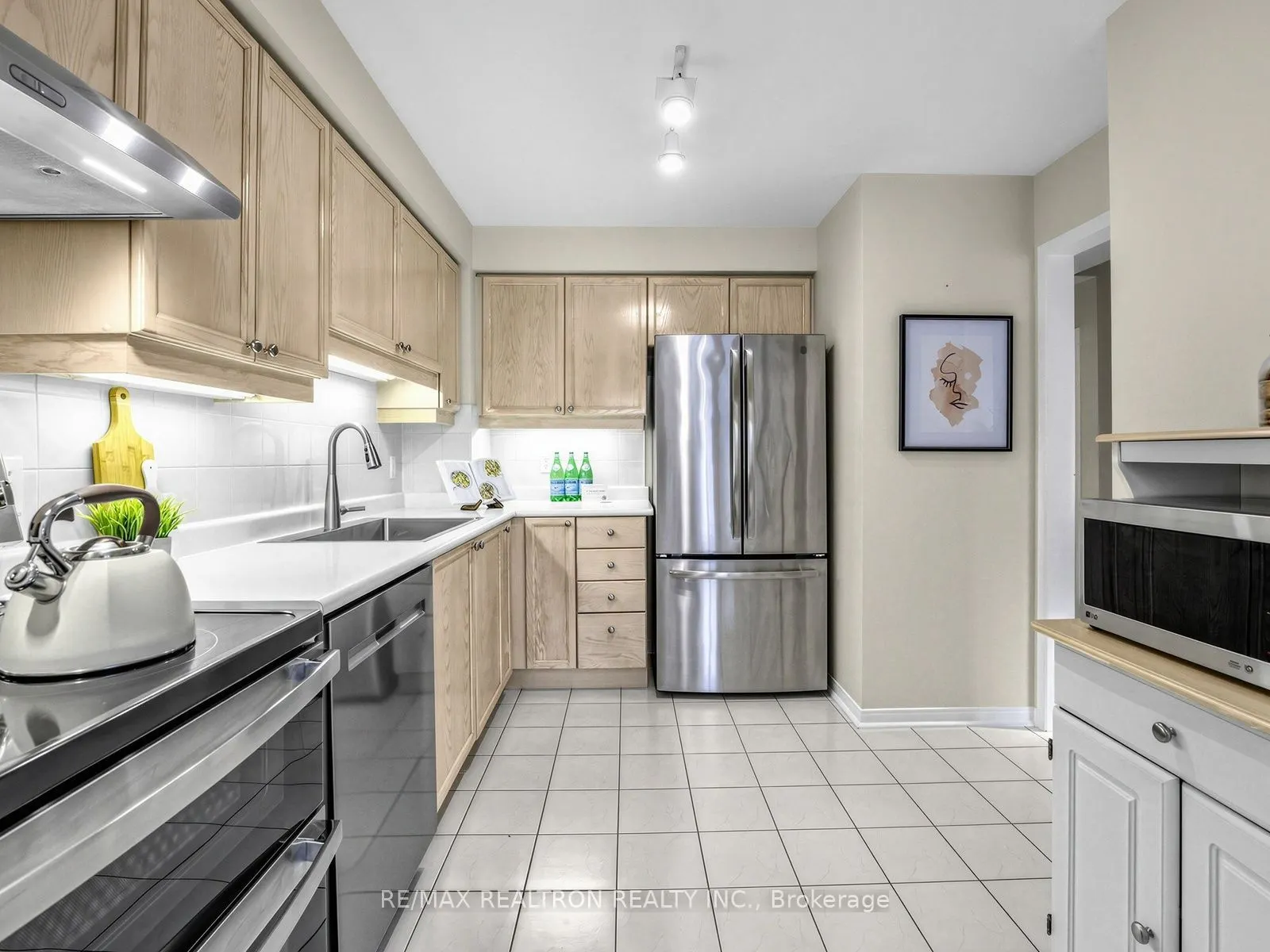 5305 Glen Erin Drive ##2B