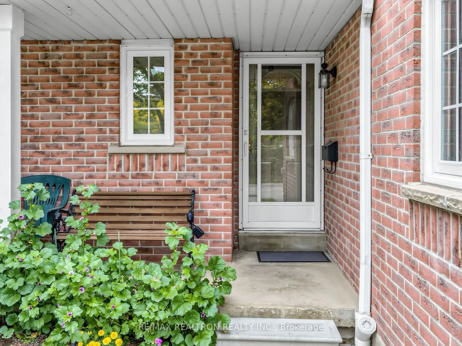 5305 Glen Erin Drive ##2B