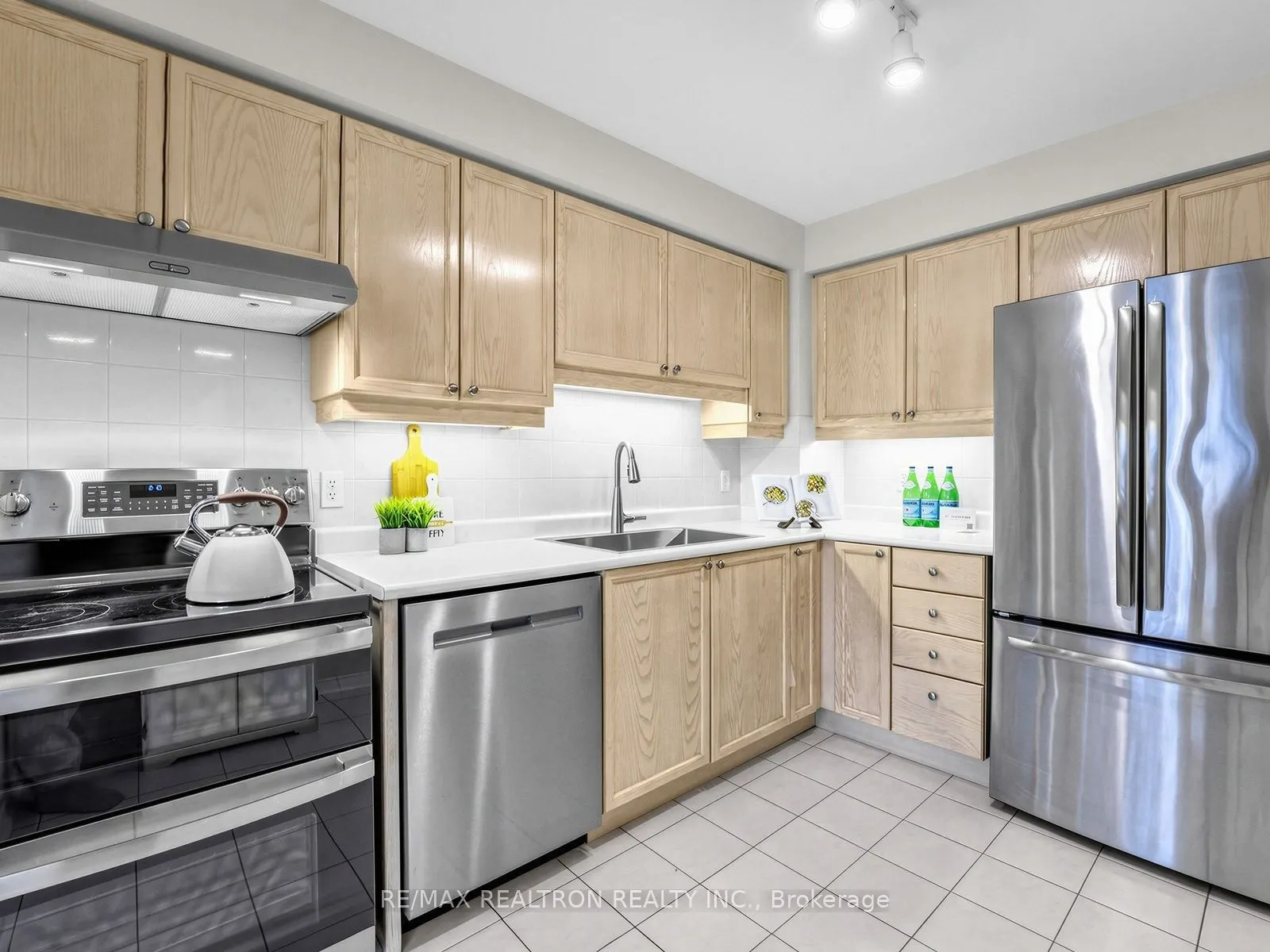 5305 Glen Erin Drive ##2B
