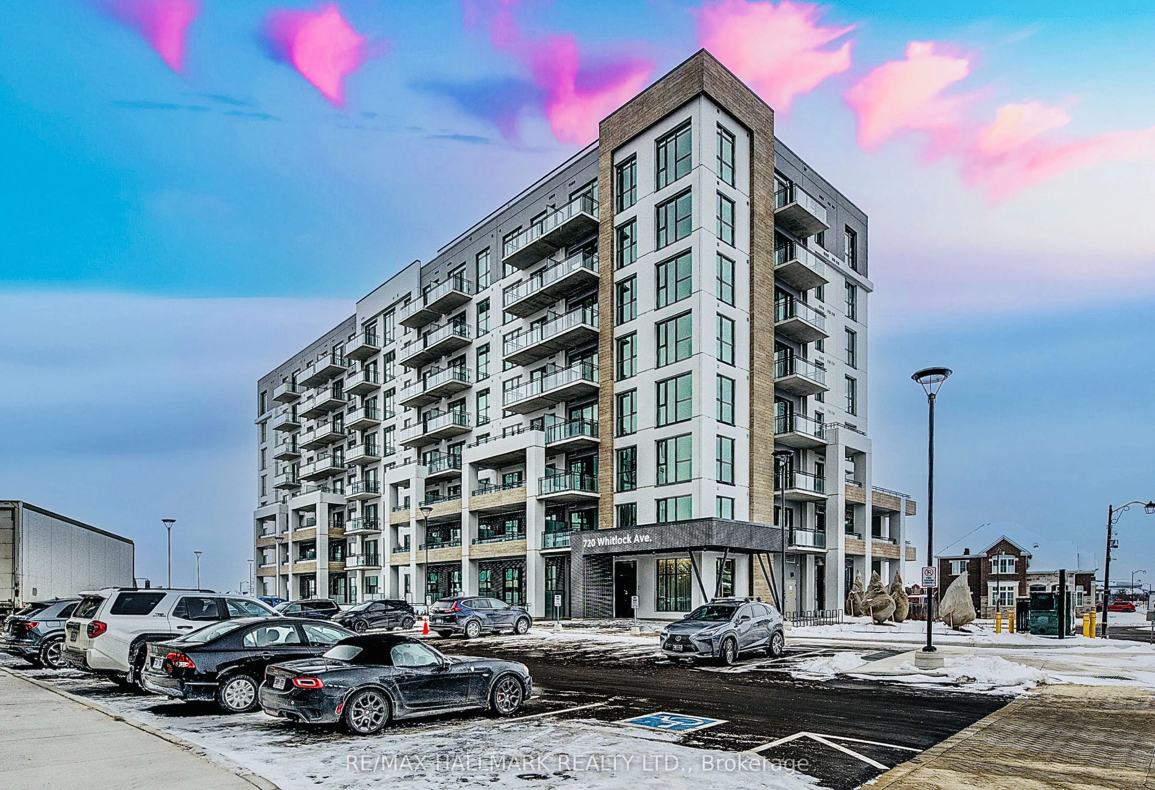 720 Whitlock Avenue #816