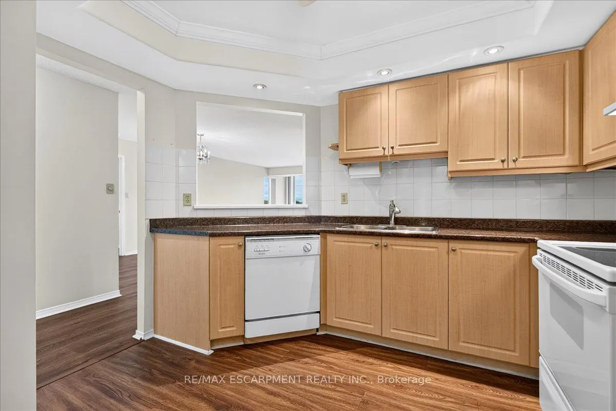 5080 Pinedale Avenue #804