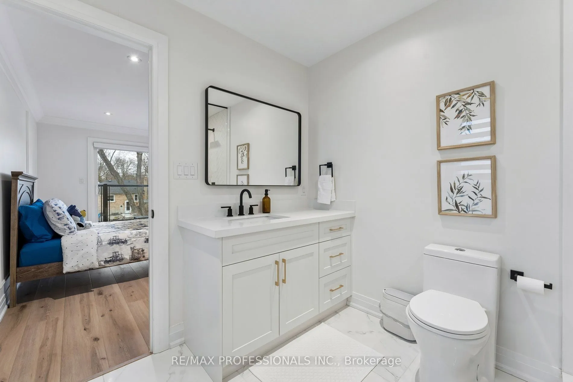 7 Ranwood Drive