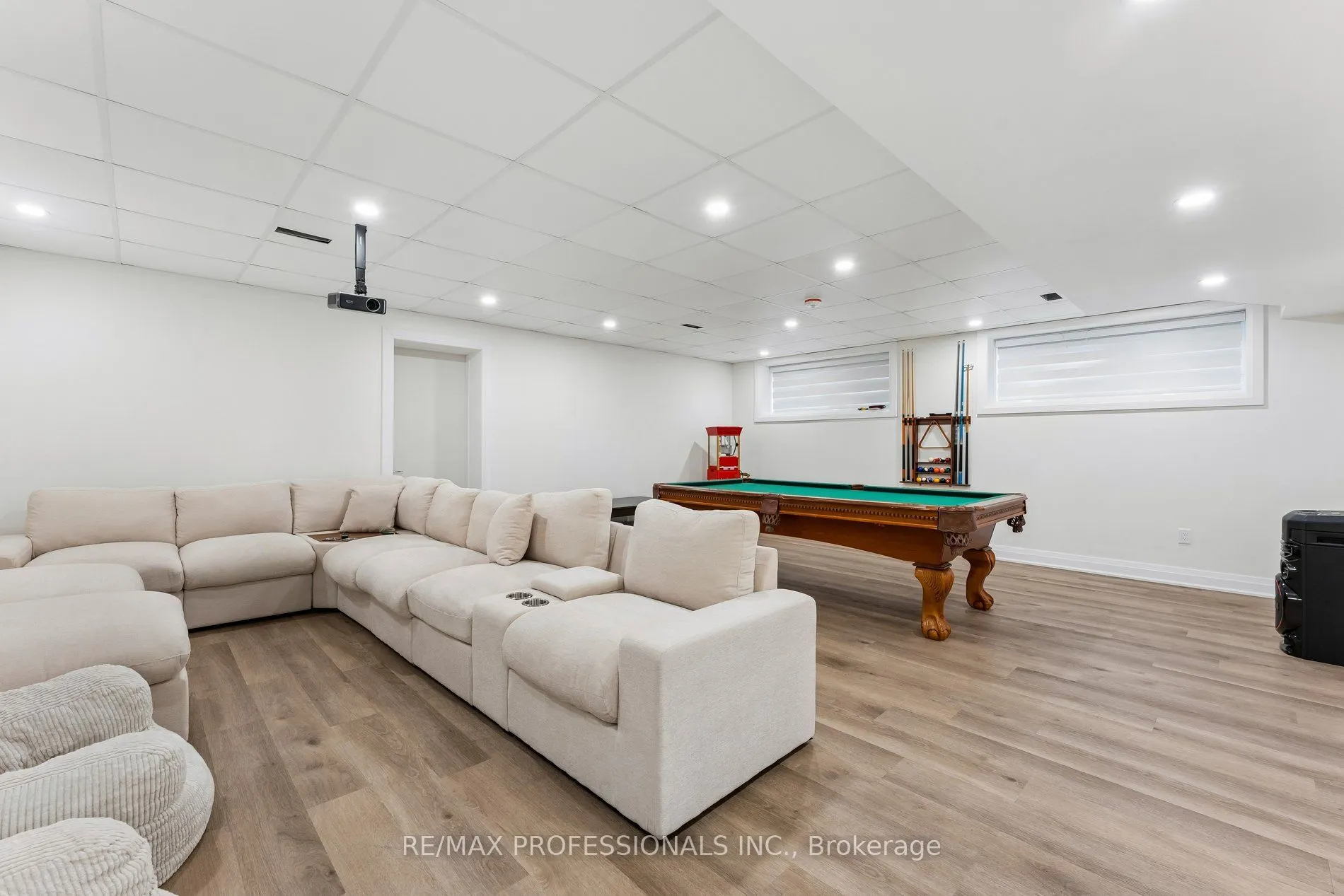 7 Ranwood Drive
