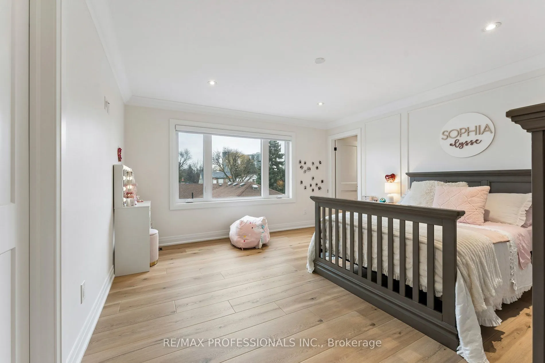 7 Ranwood Drive