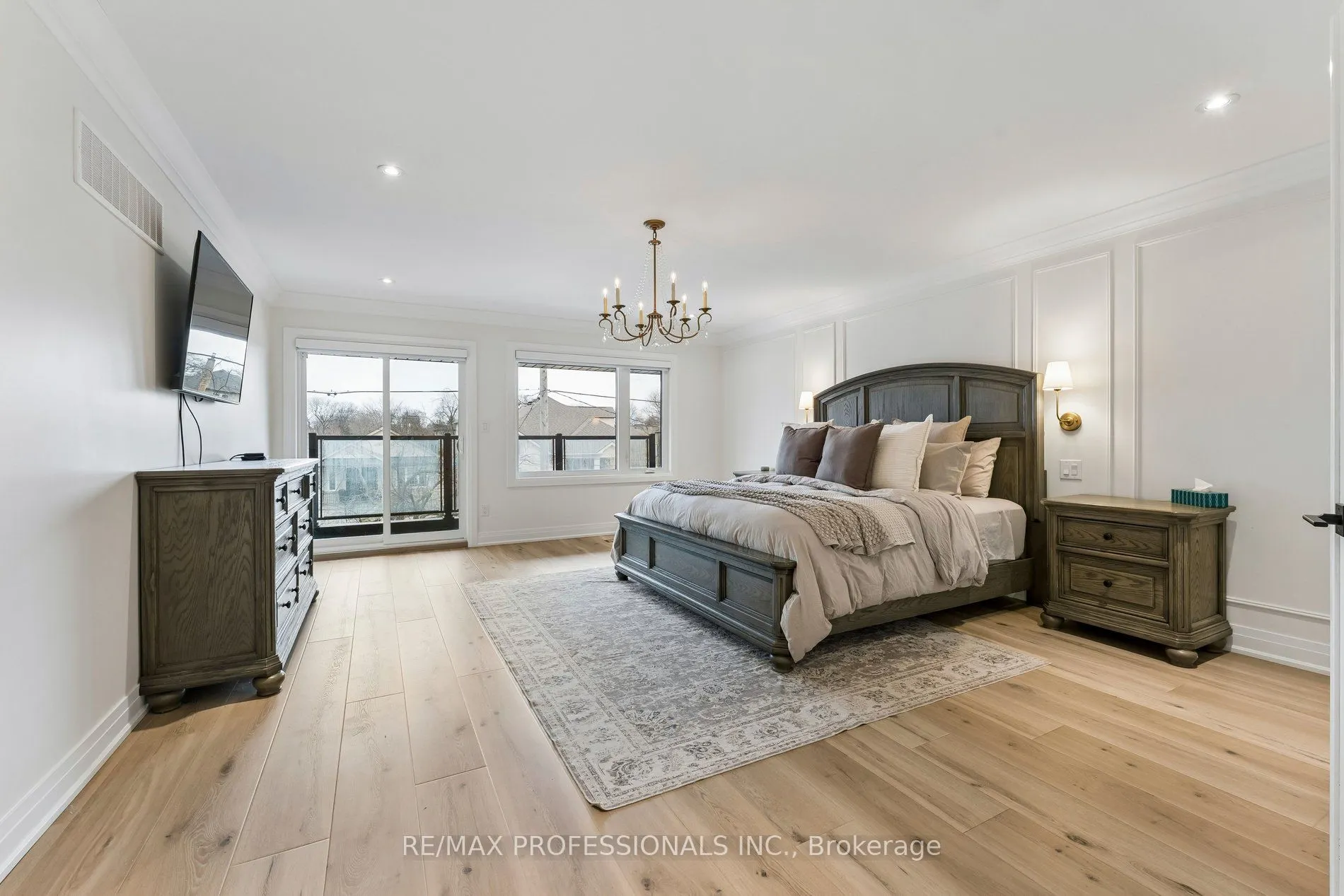 7 Ranwood Drive