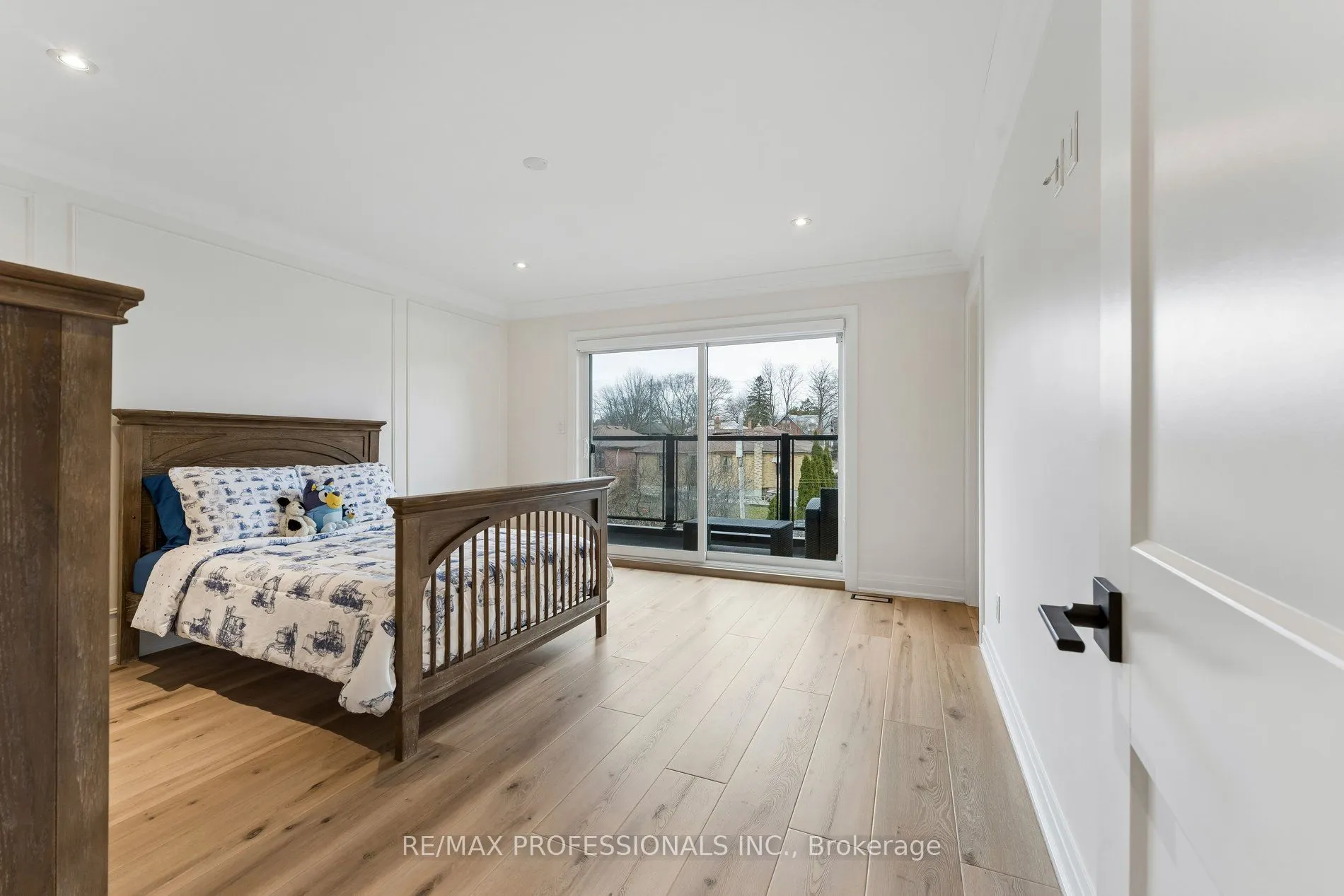 7 Ranwood Drive
