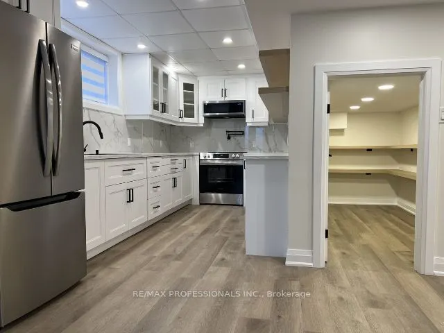 7 Ranwood Drive