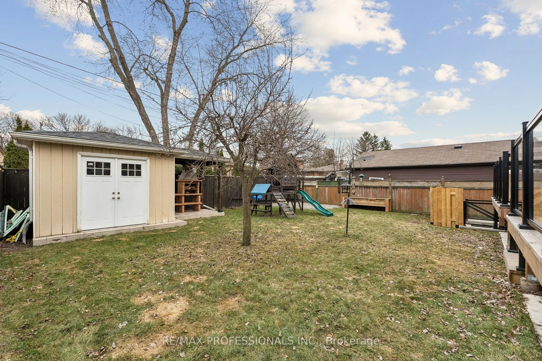 7 Ranwood Drive