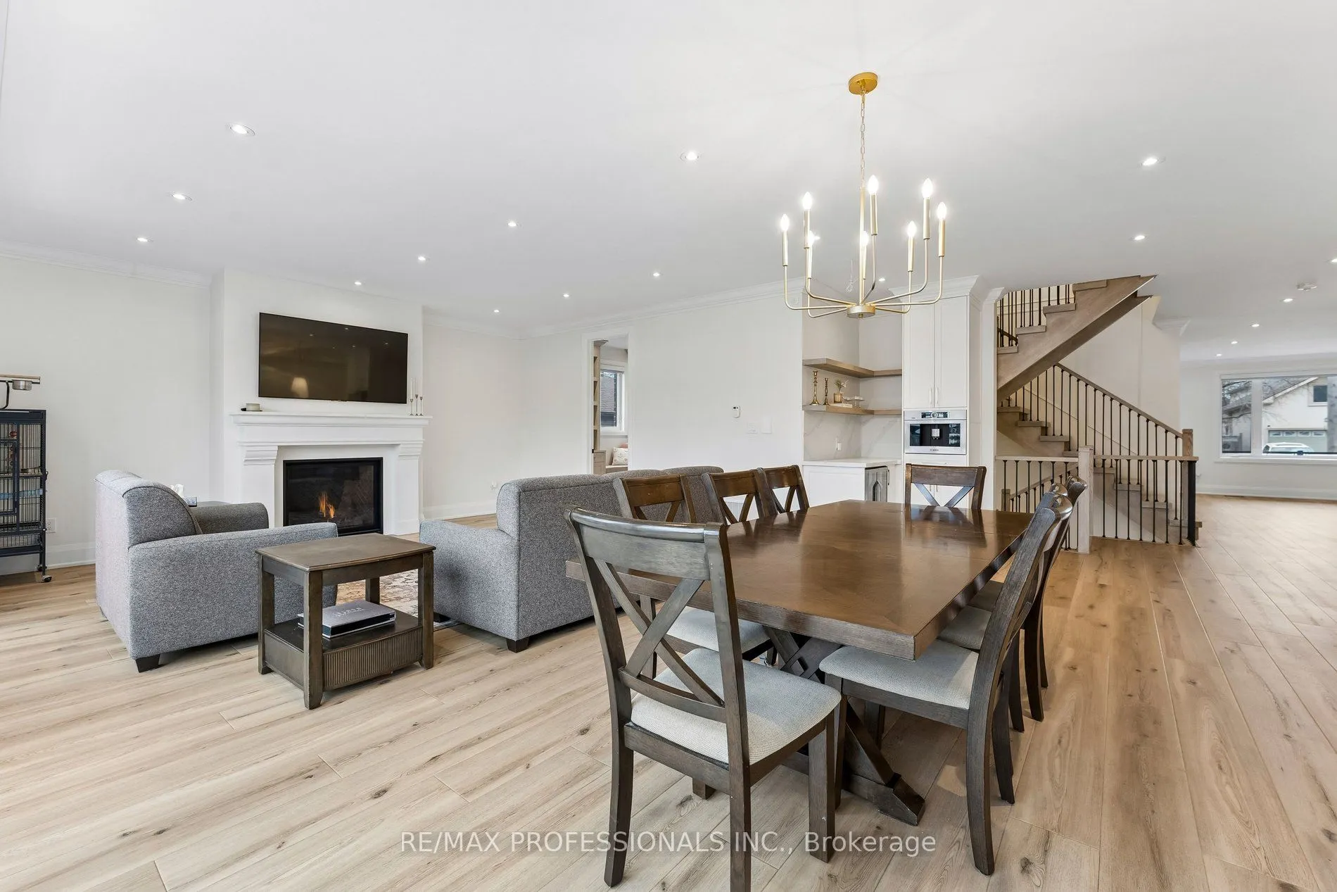 7 Ranwood Drive