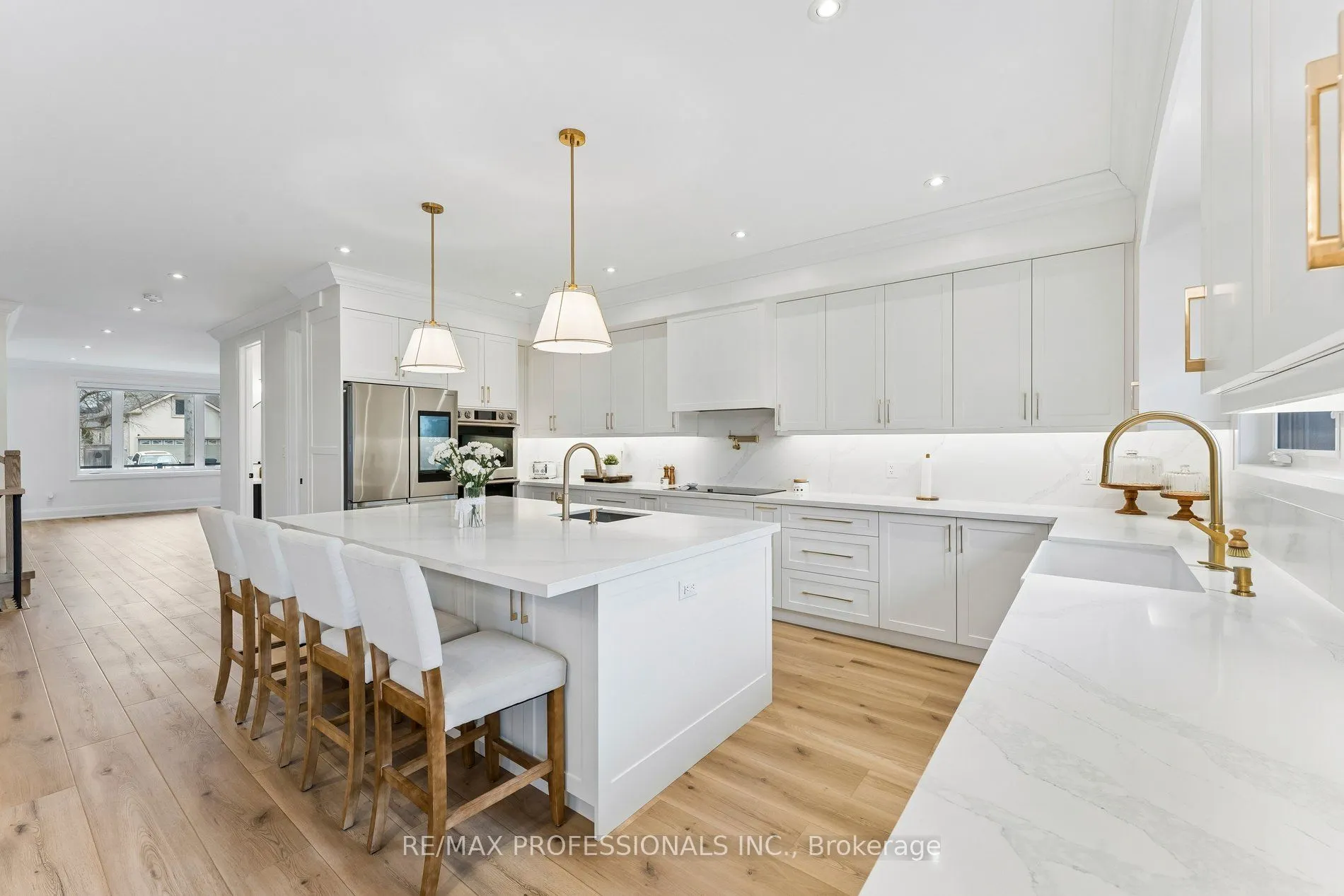 7 Ranwood Drive