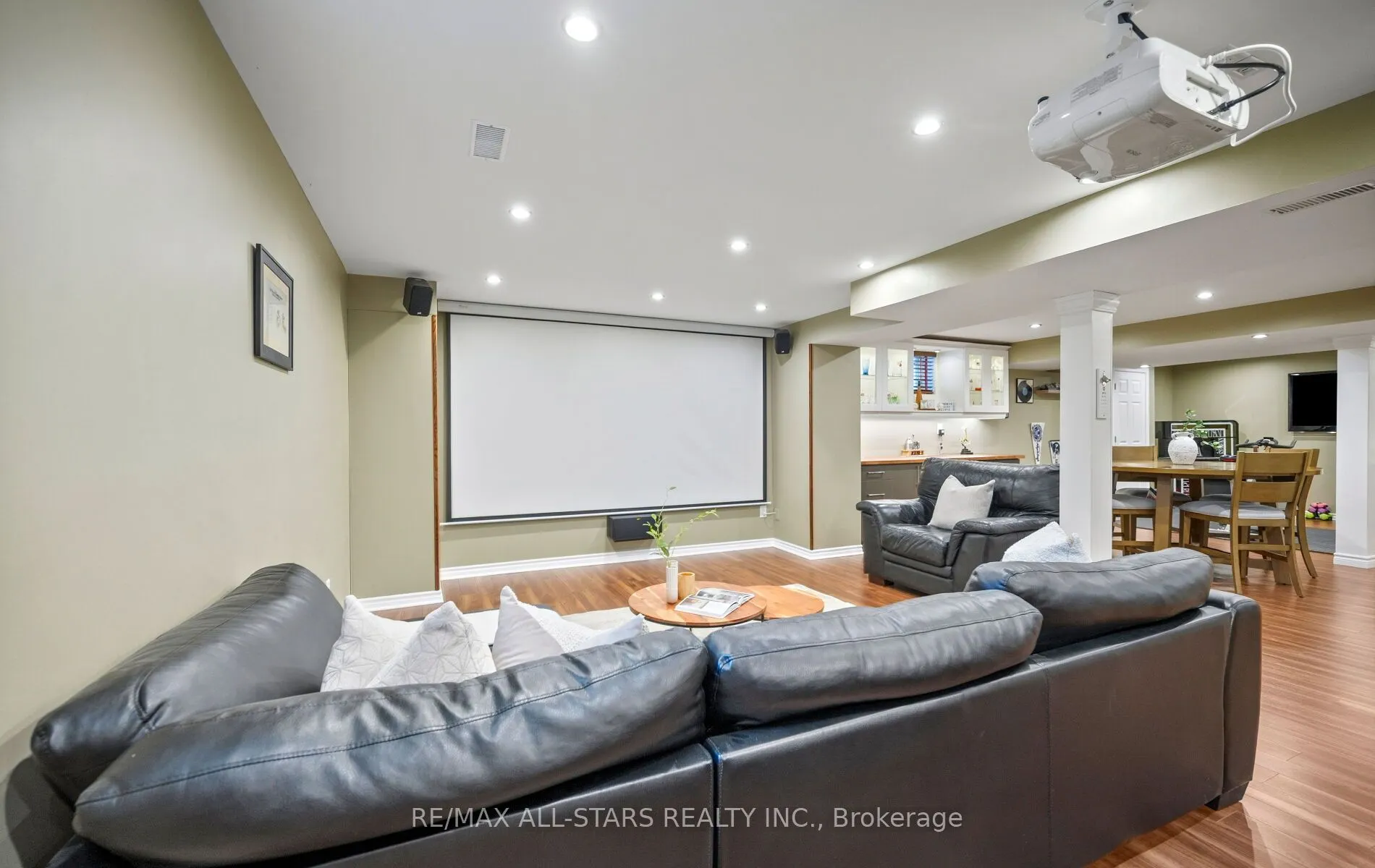 331 Inman Heights