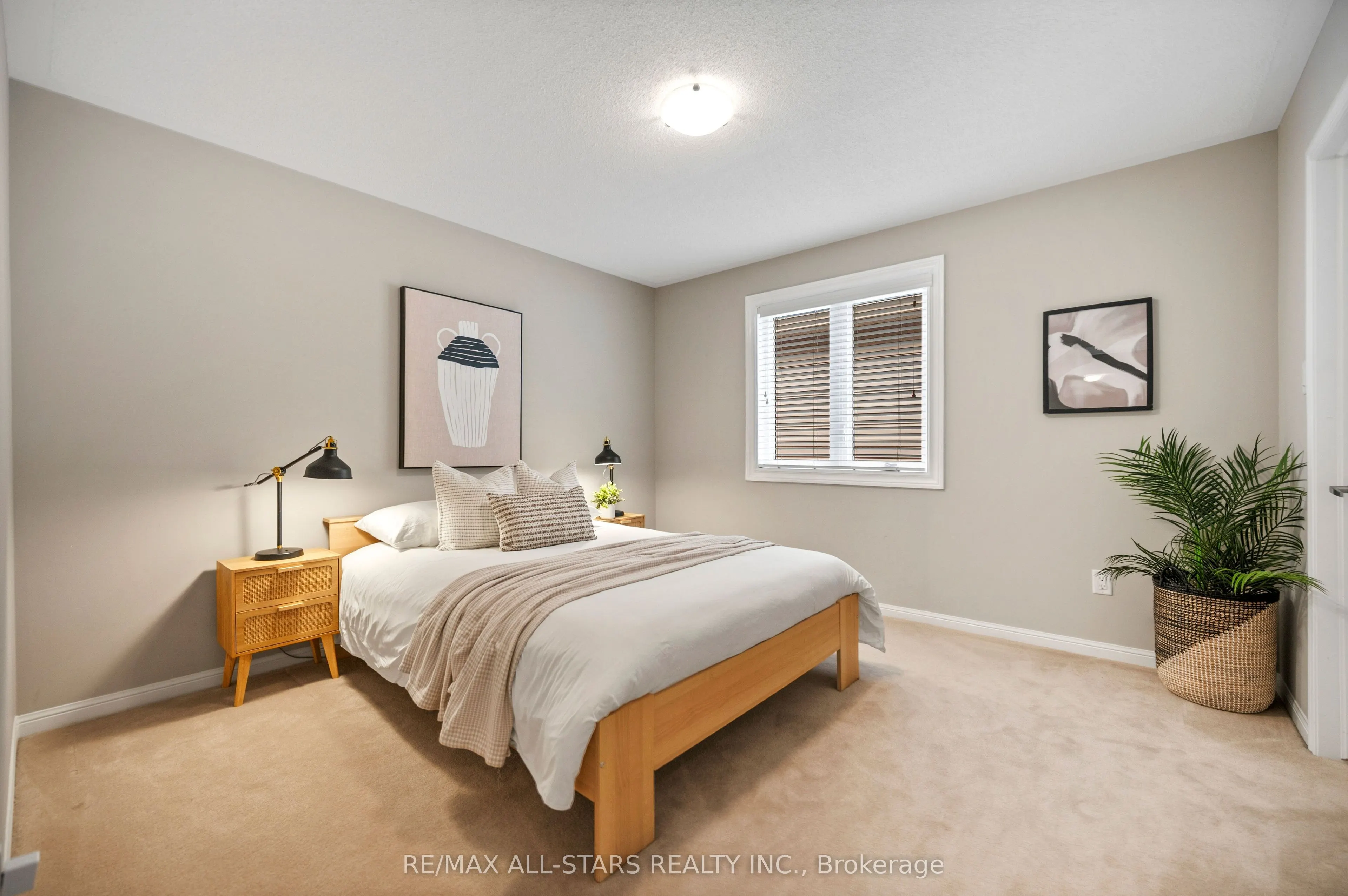 331 Inman Heights