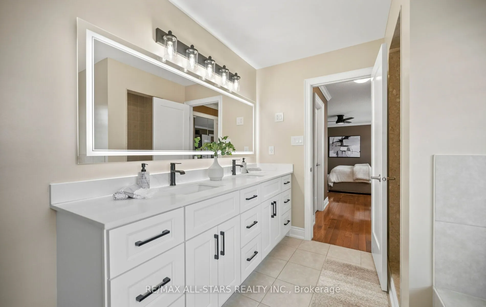 331 Inman Heights