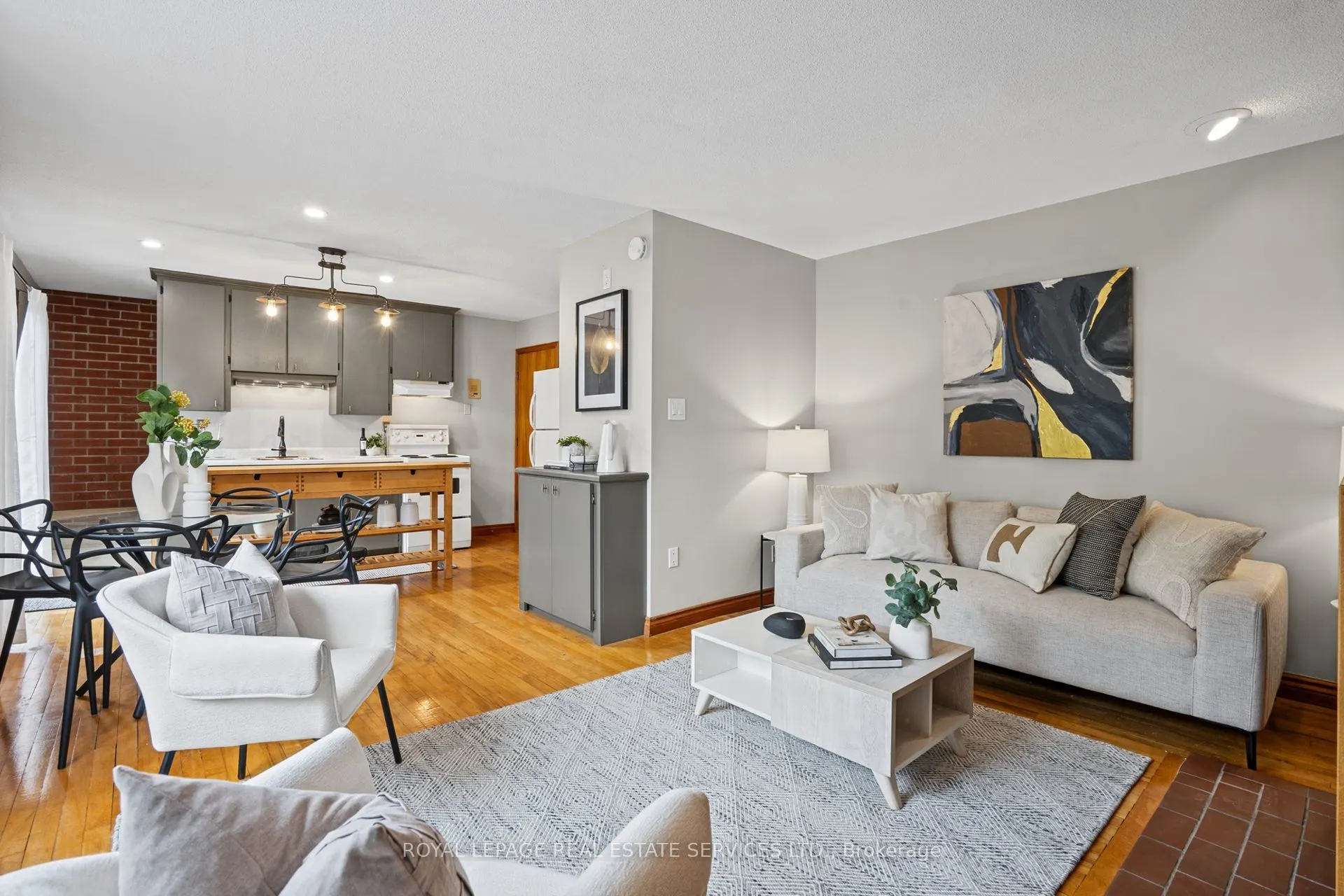 3 Harshaw Avenue