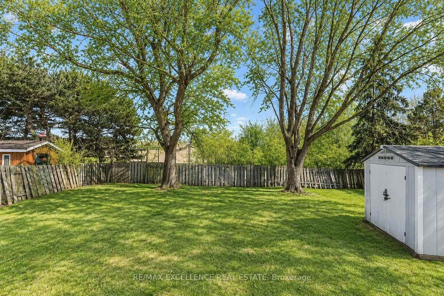 2458 Cobbinshaw Circle
