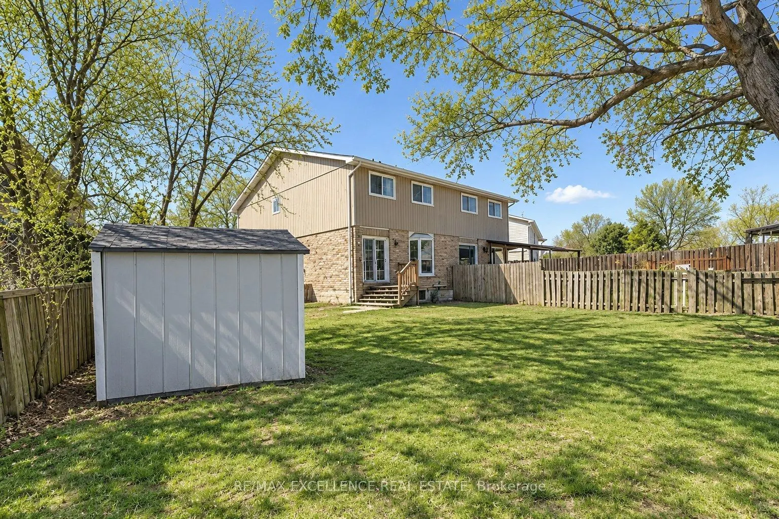 2458 Cobbinshaw Circle
