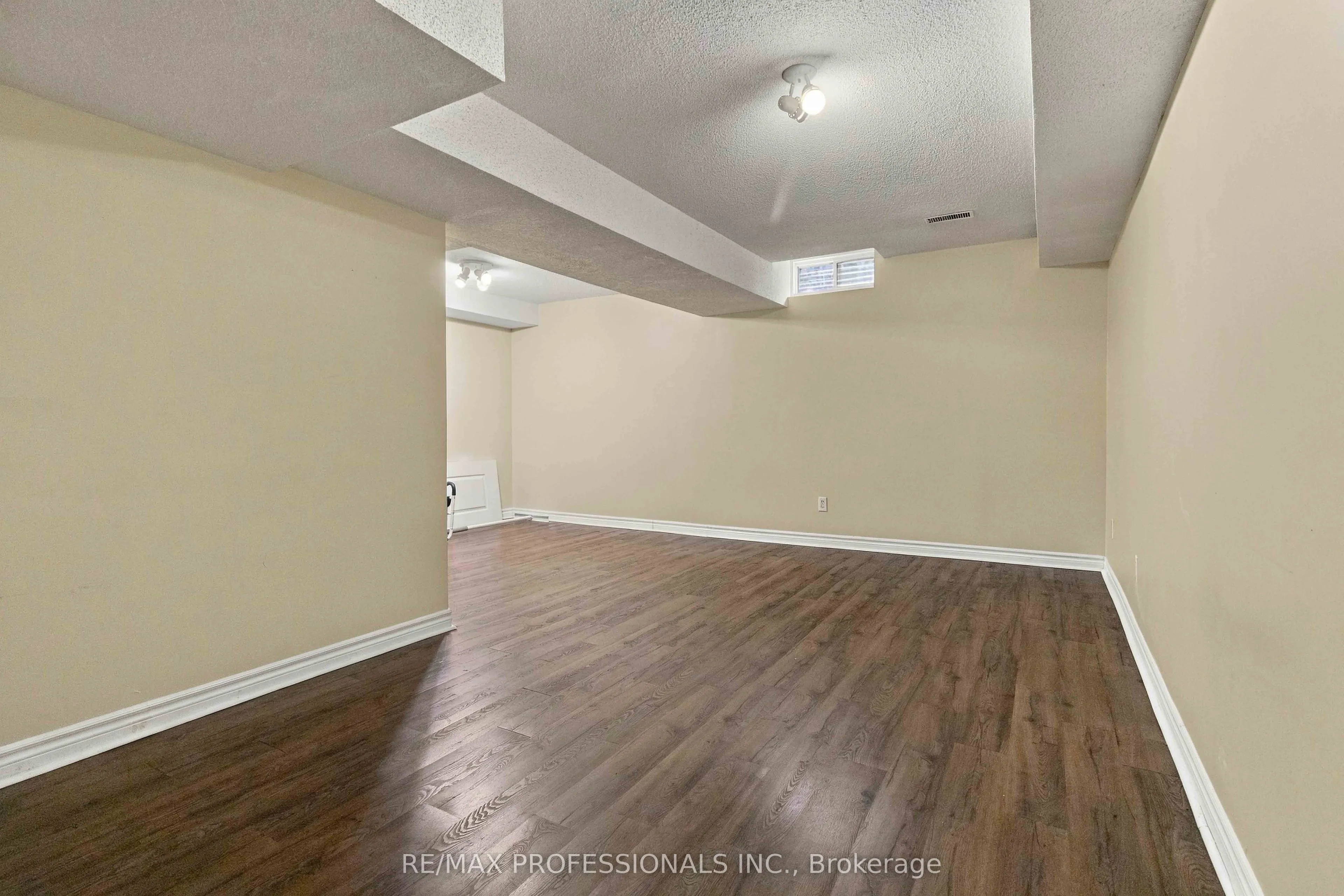 34 Jolley Court