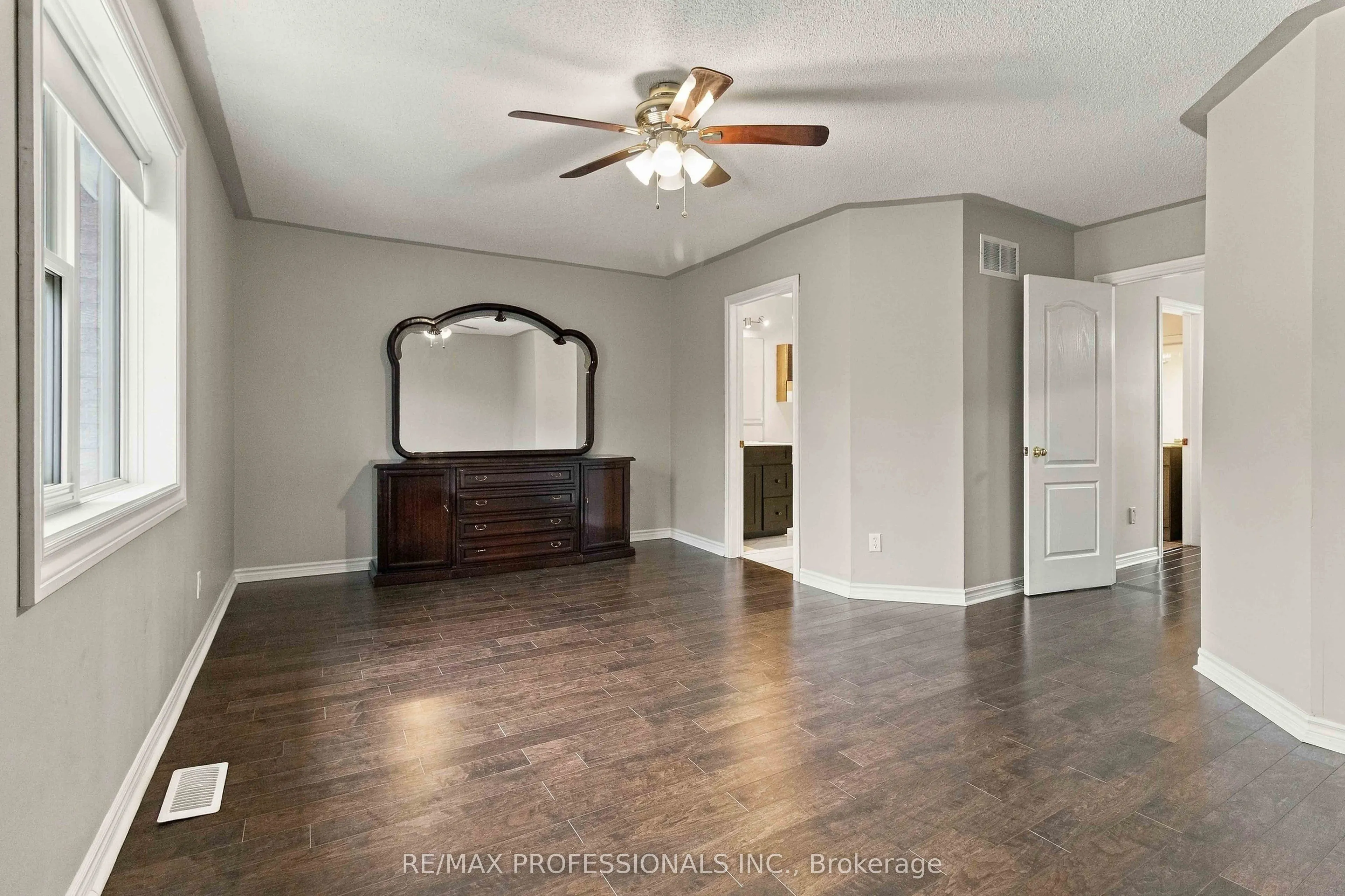 34 Jolley Court