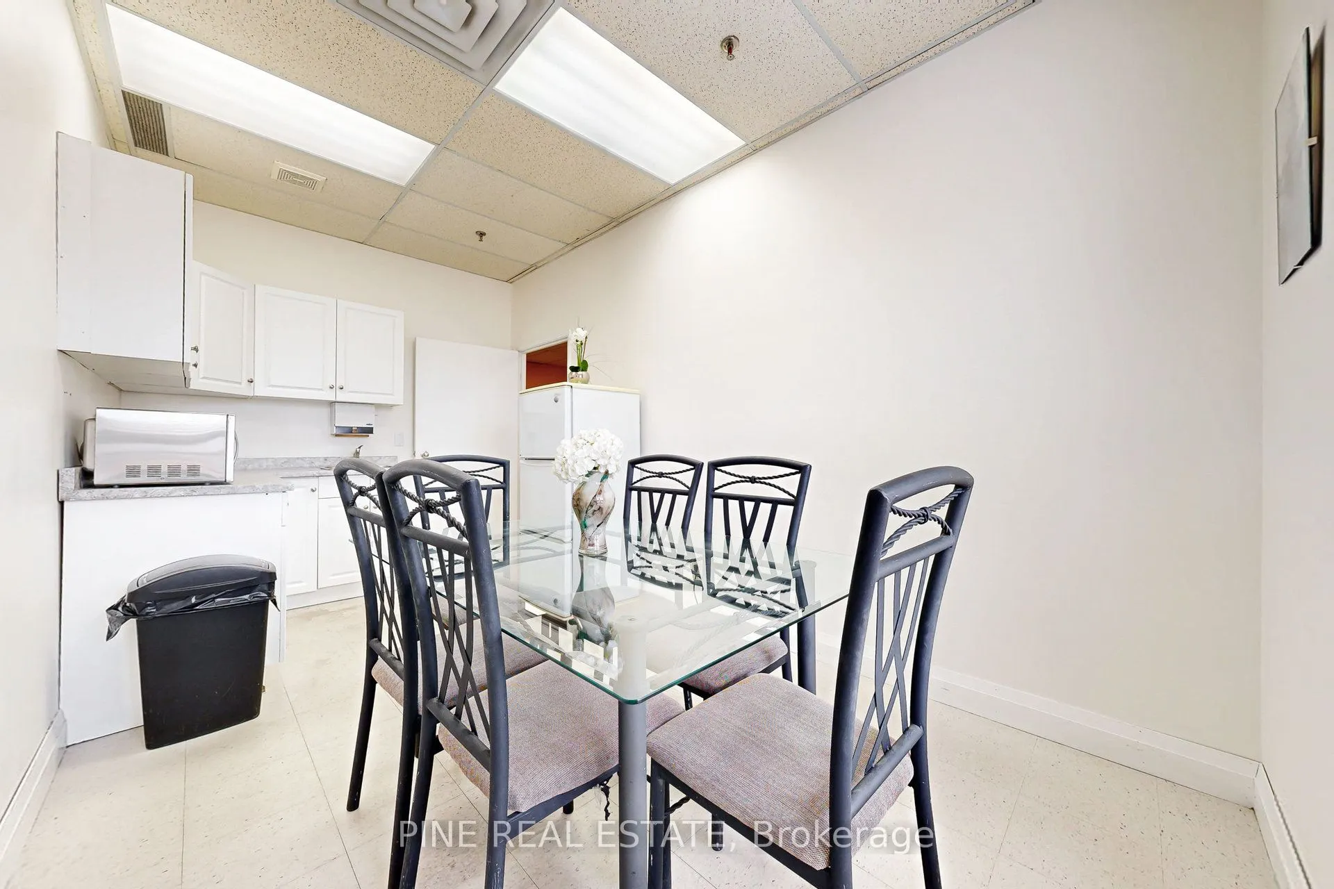 61 Advance Road #9