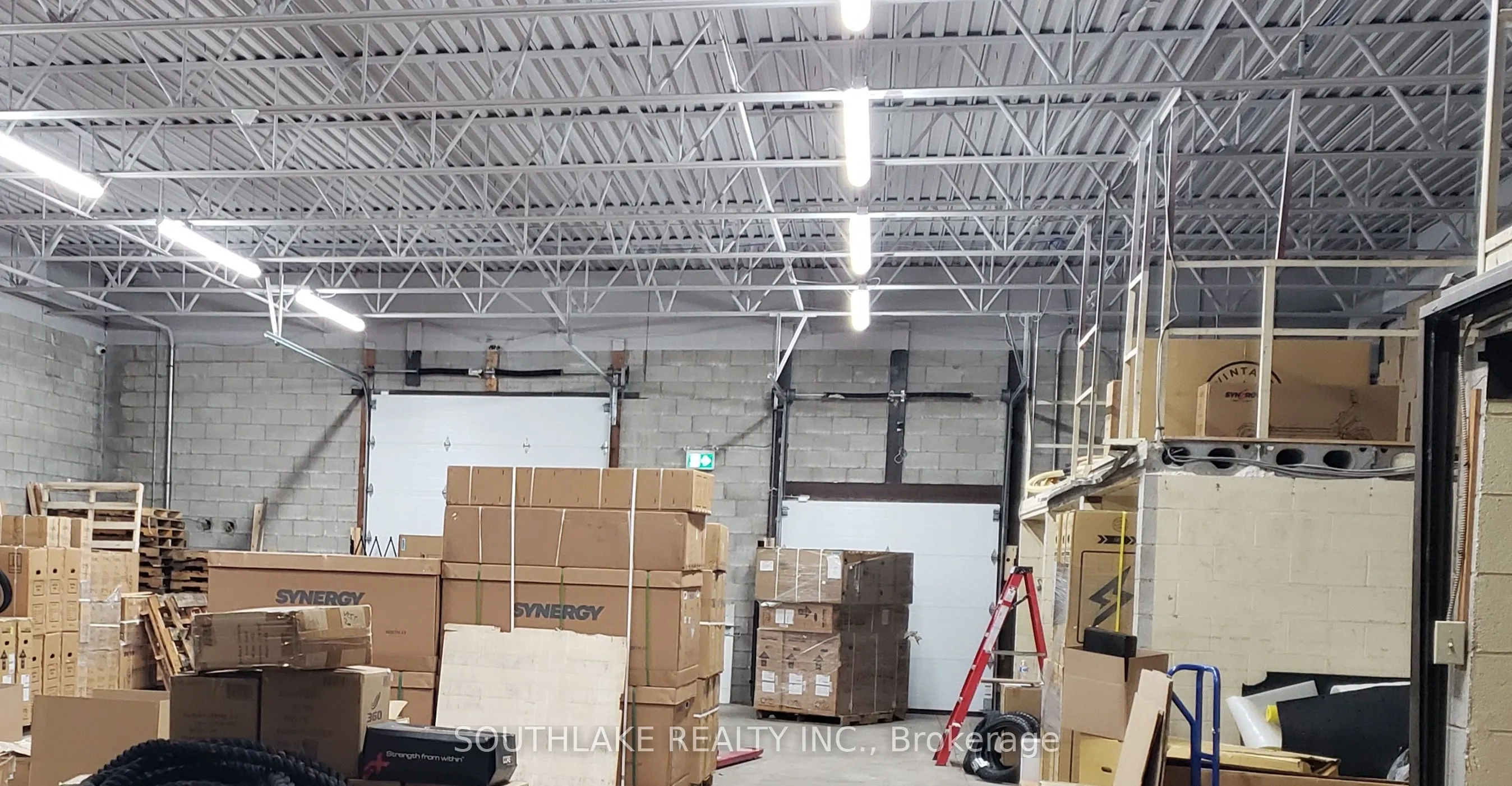 5230 S Service Road #108