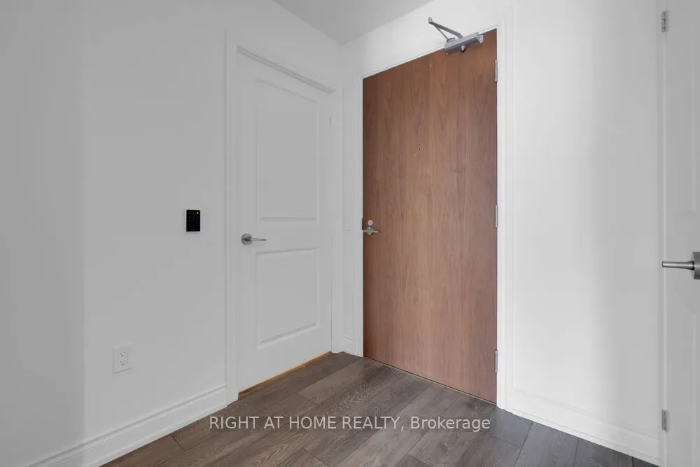 1050 Main Street E #312