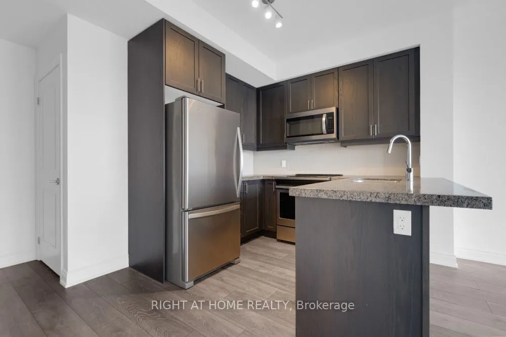 1050 Main Street E #312