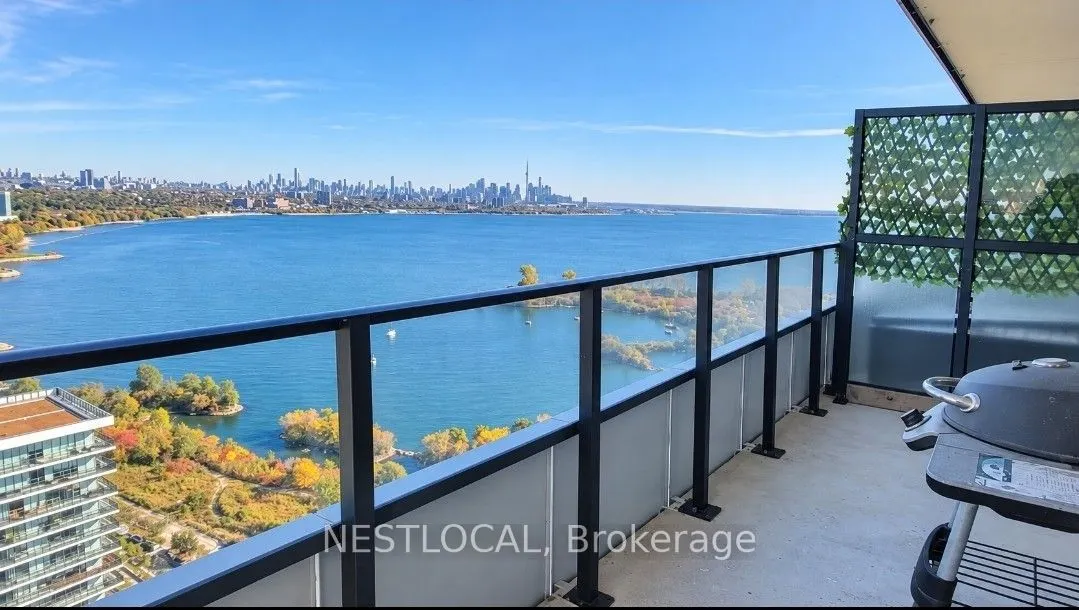 20 Shore Breeze Drive #2904