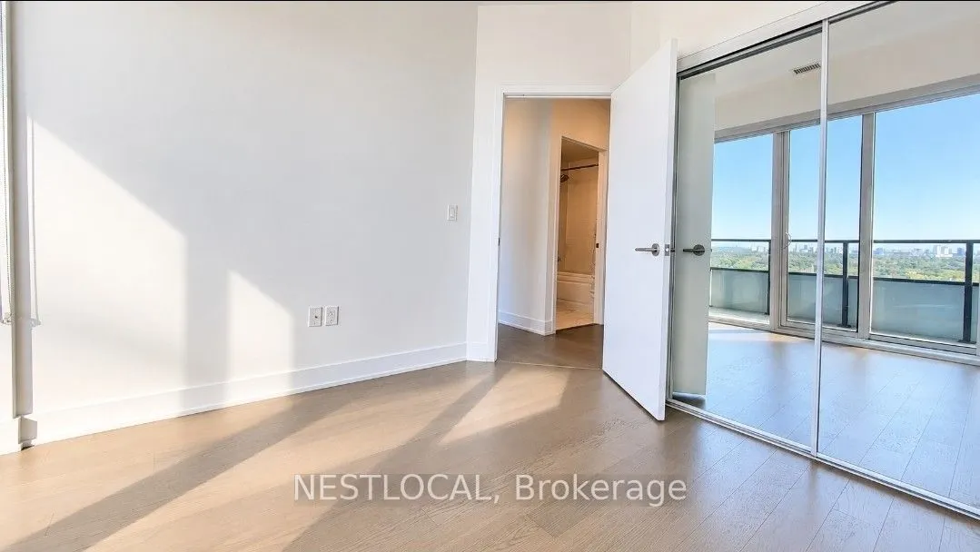 20 Shore Breeze Drive #2904