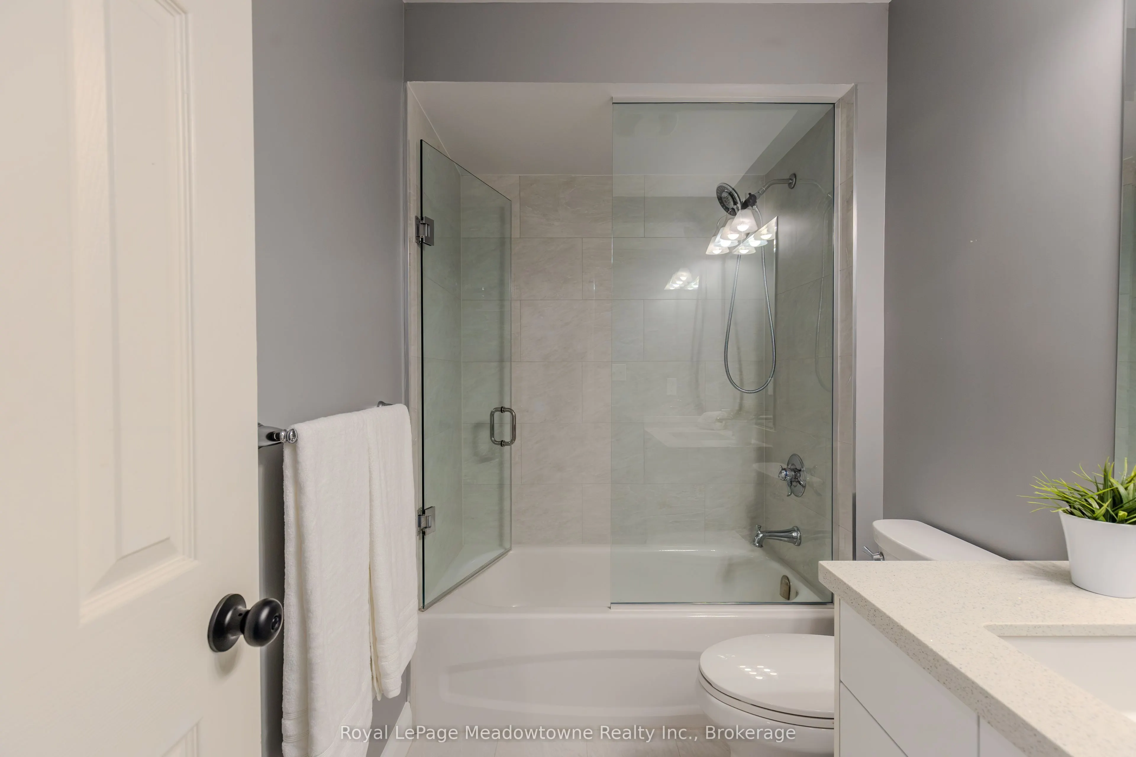 1311 Cartmer Way